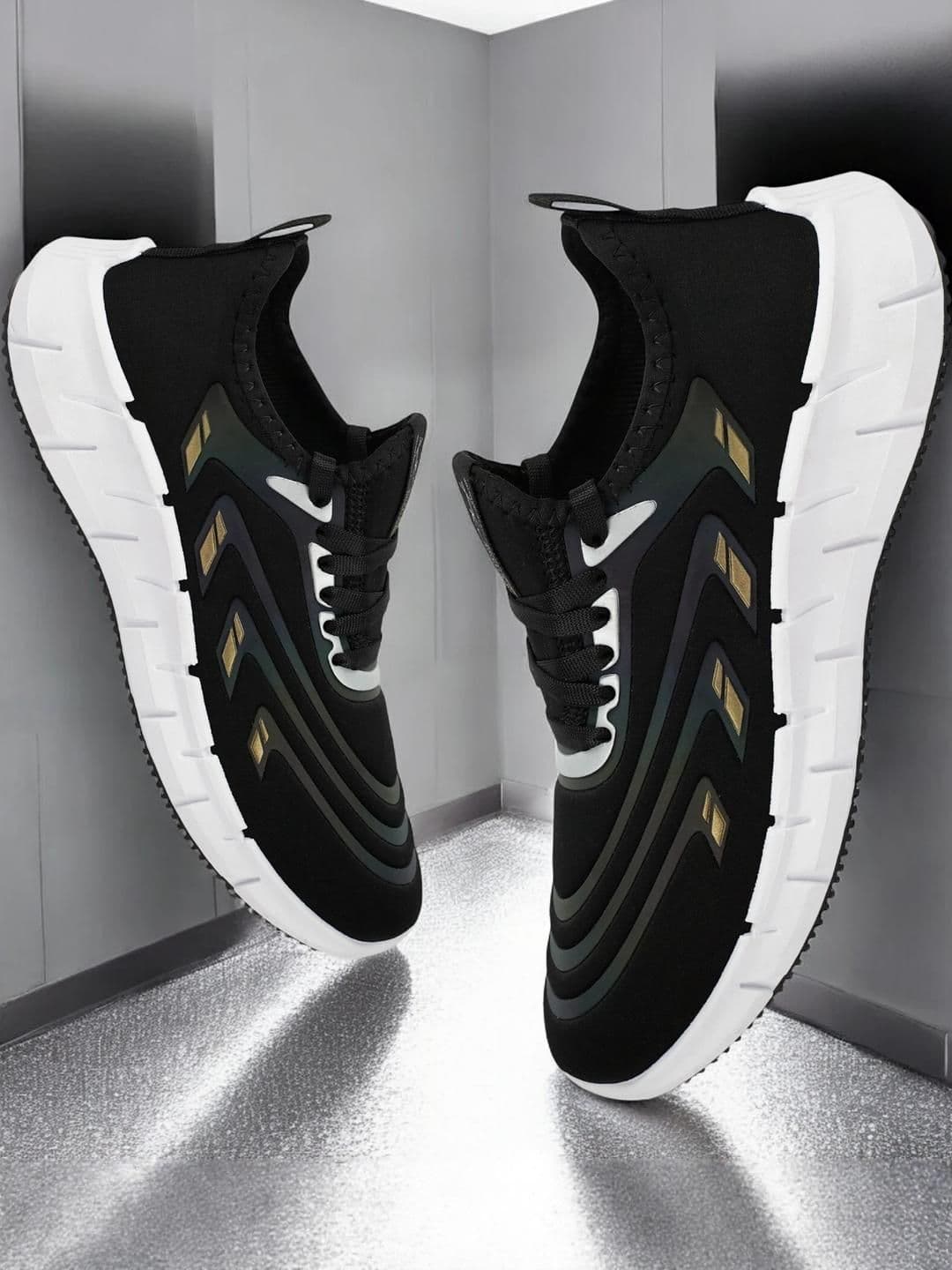 Free Kicks Men Black Mesh Marking Running Sports Shoes - view 1