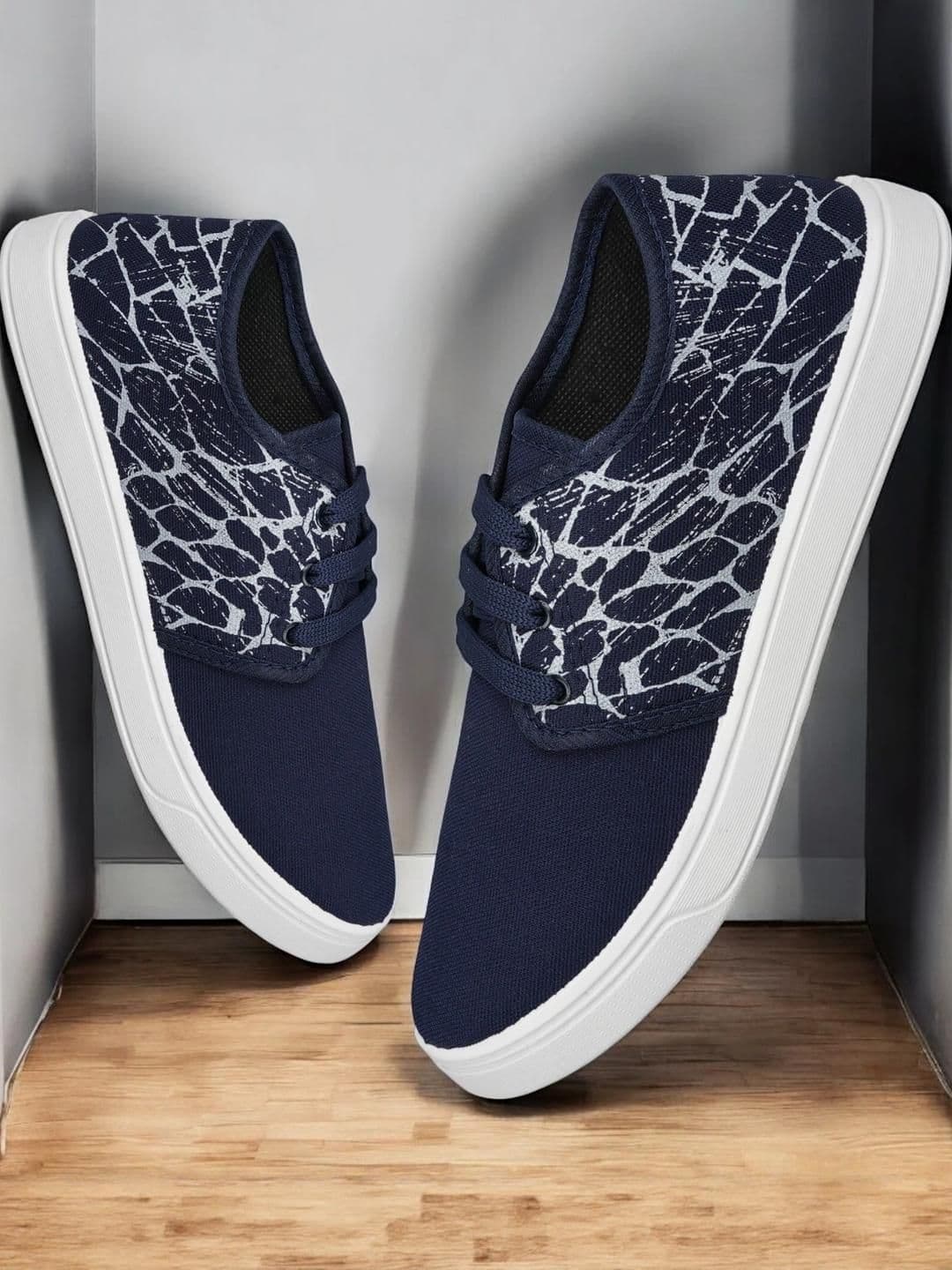 Free Kicks Men Navy Blue Canvas Marking Running Sports Shoes - view 1