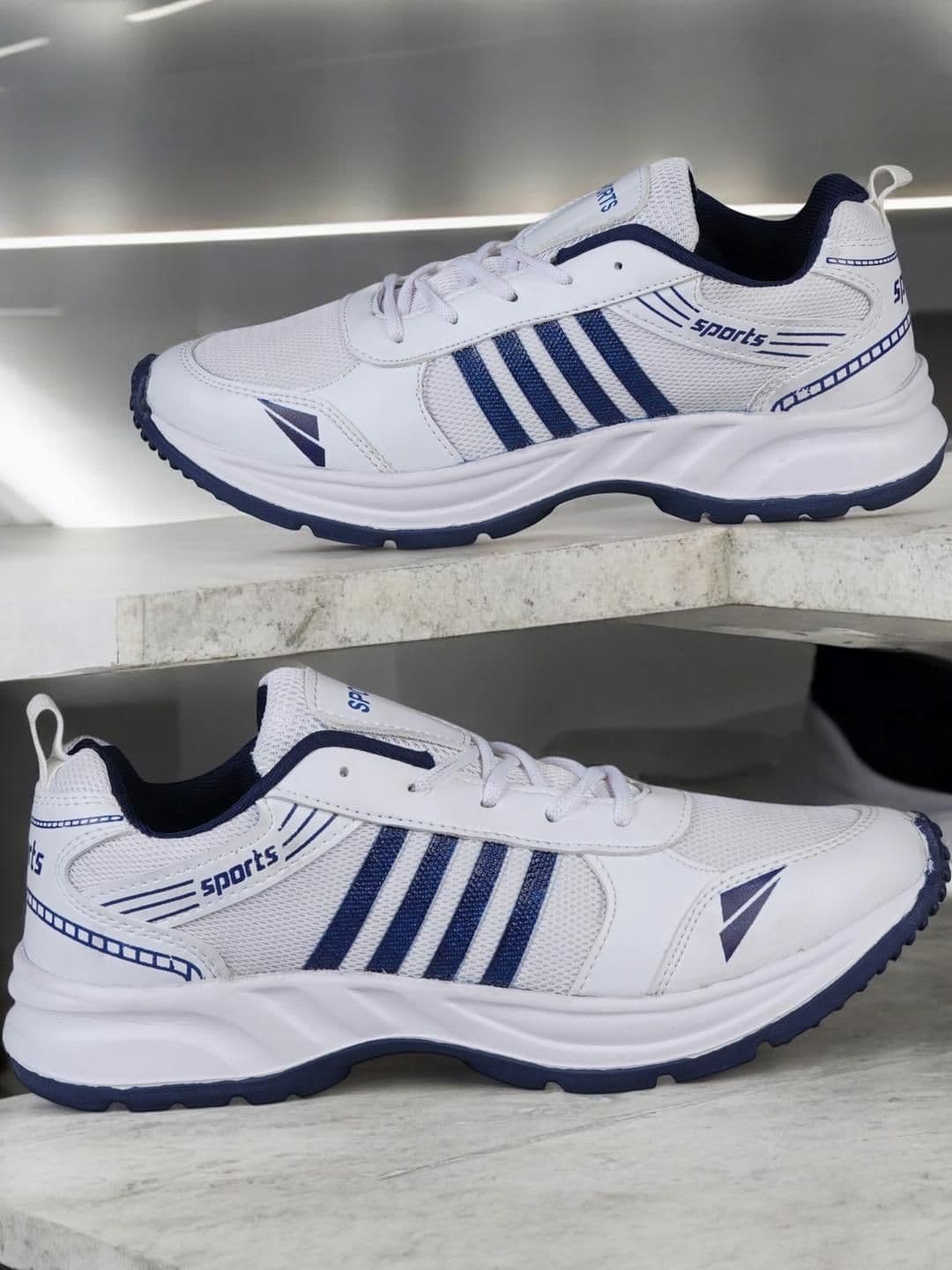 Free Kicks Men White Synthetic Marking Running Sports Shoes - view 1