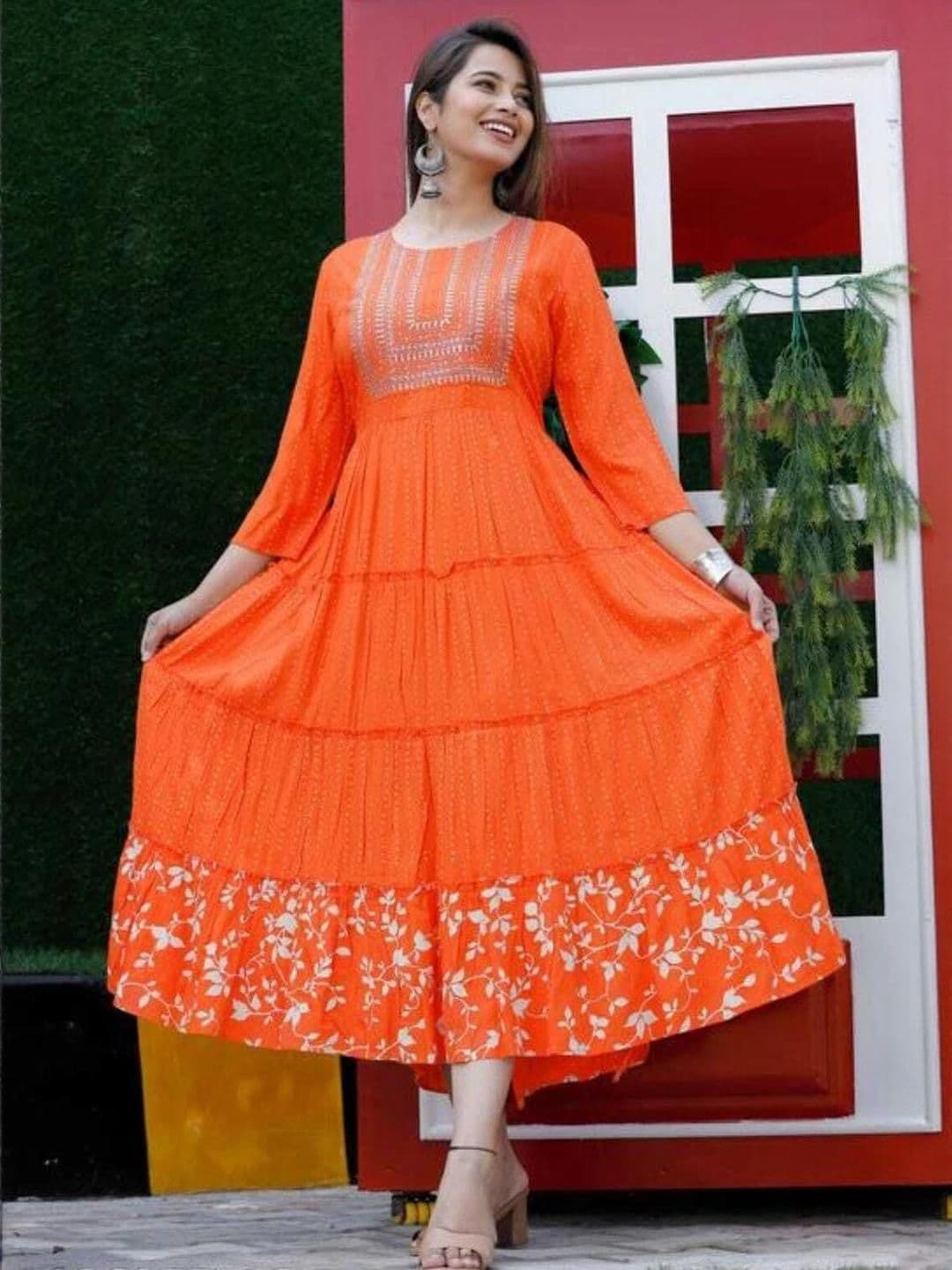 AF ASHA FABRICS Women Solid A-line Kurta - view 1