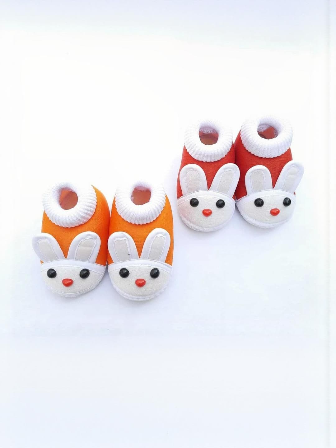 LMN CHILD CARE red,orange Unisex Kids Cotton Booties - view 1