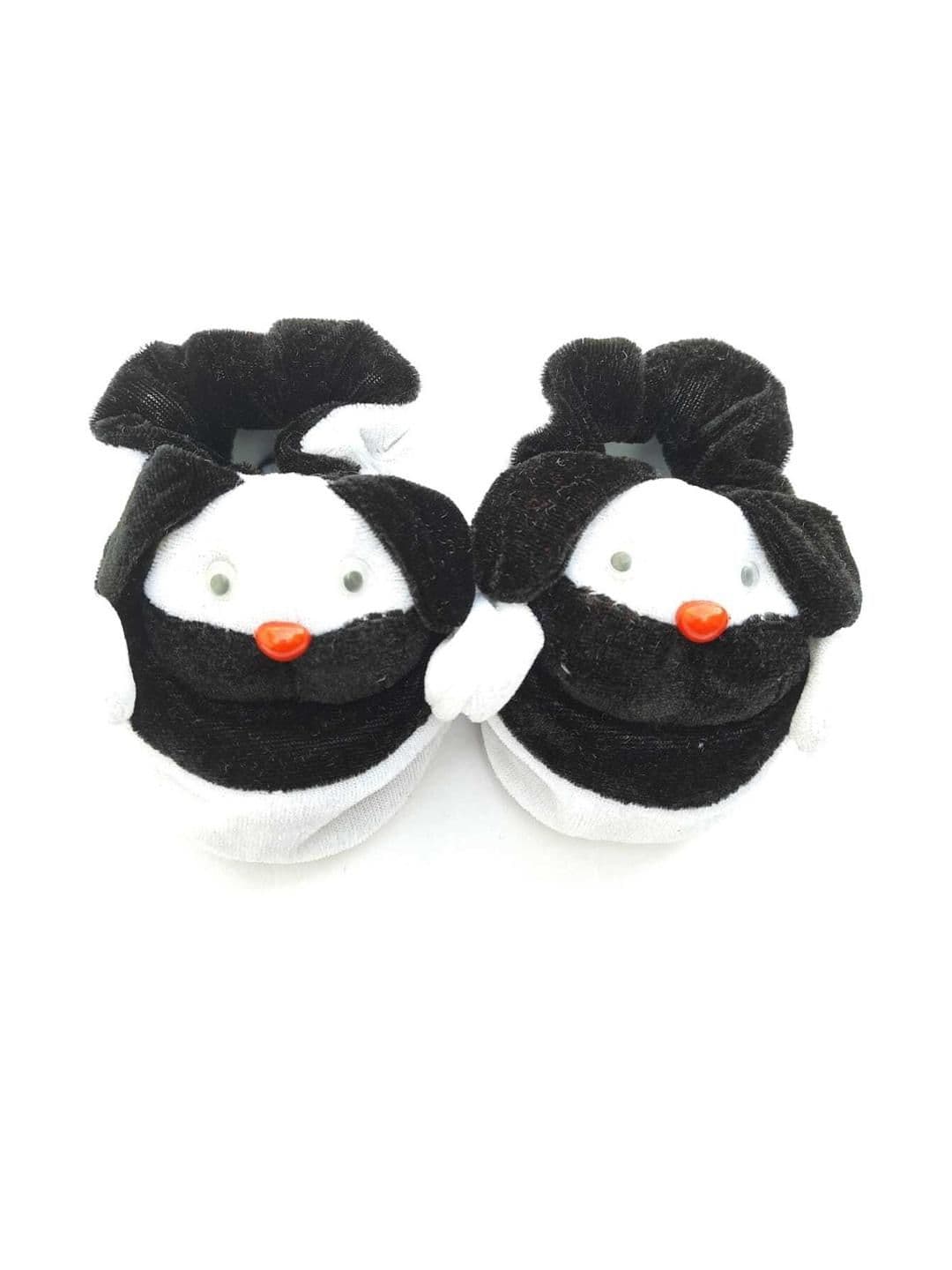 LMN CHILD CARE Unisex Kids Black Cotton Booties - view 1