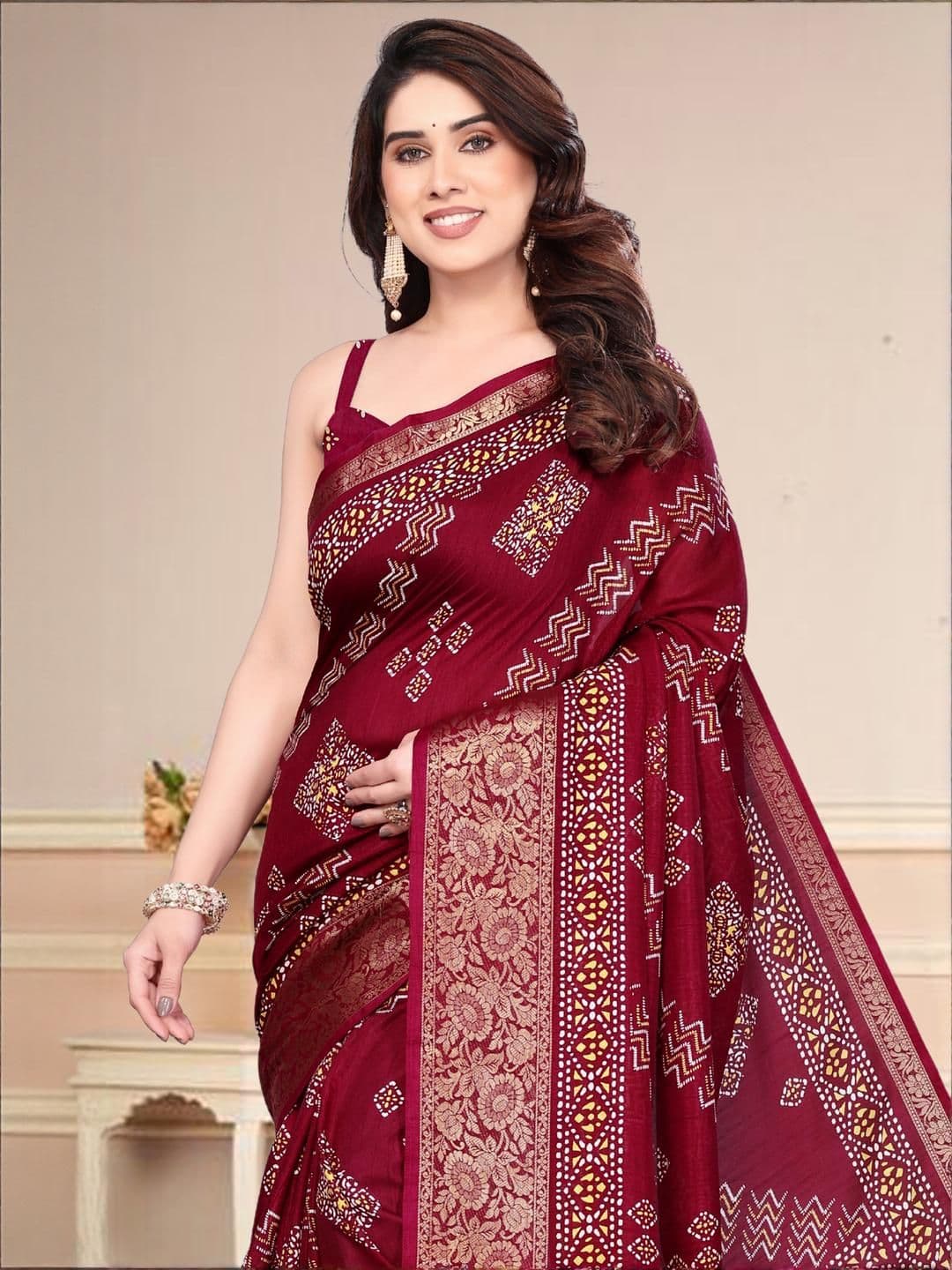 SUPERLAXMI Bandhani Zari Silk Blend Bandhani Saree - view 1