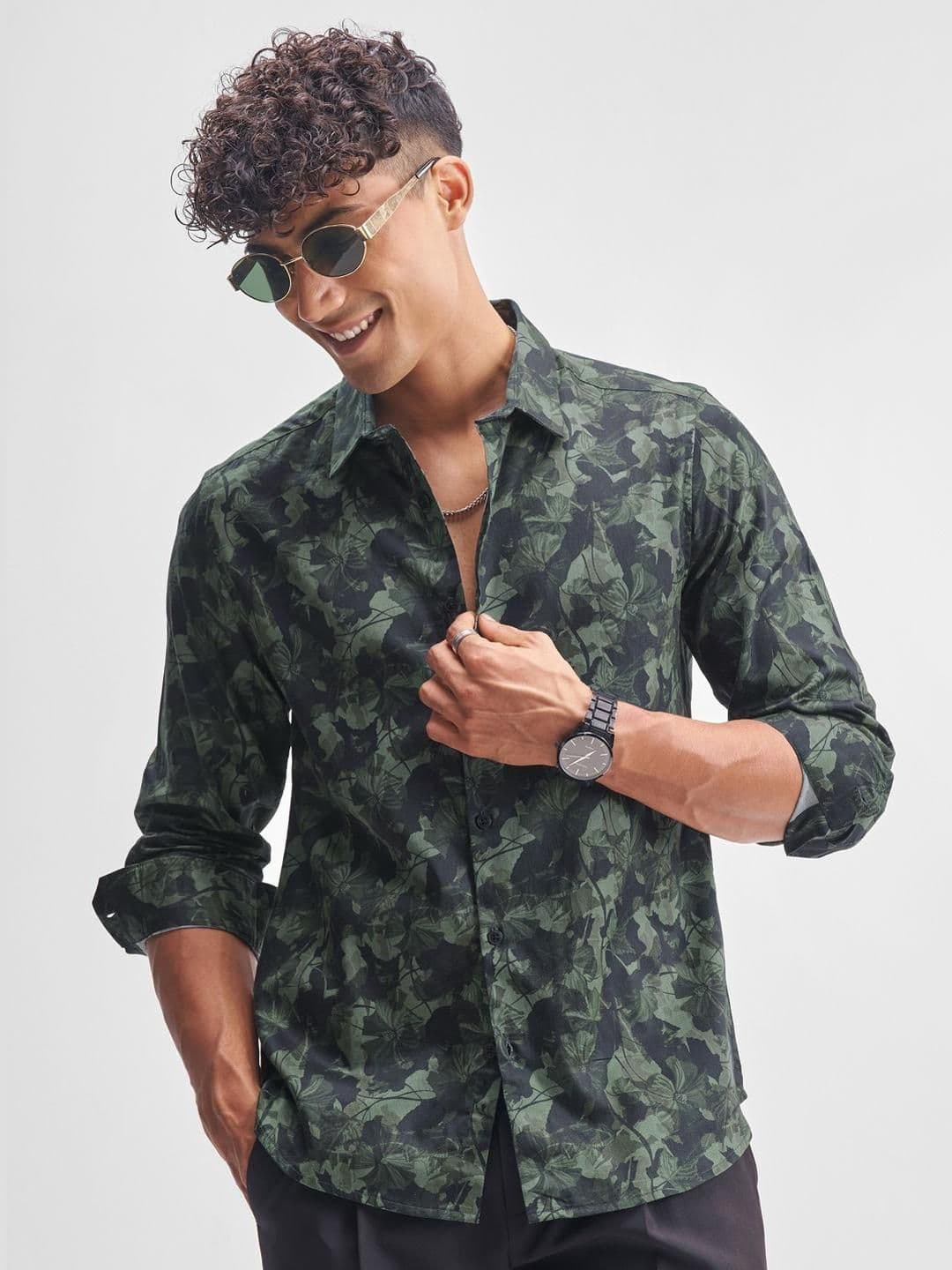HIGHLANDER Slim Fit Floral Printed Cutaway Collar Cotton Casual Shirt - view 1