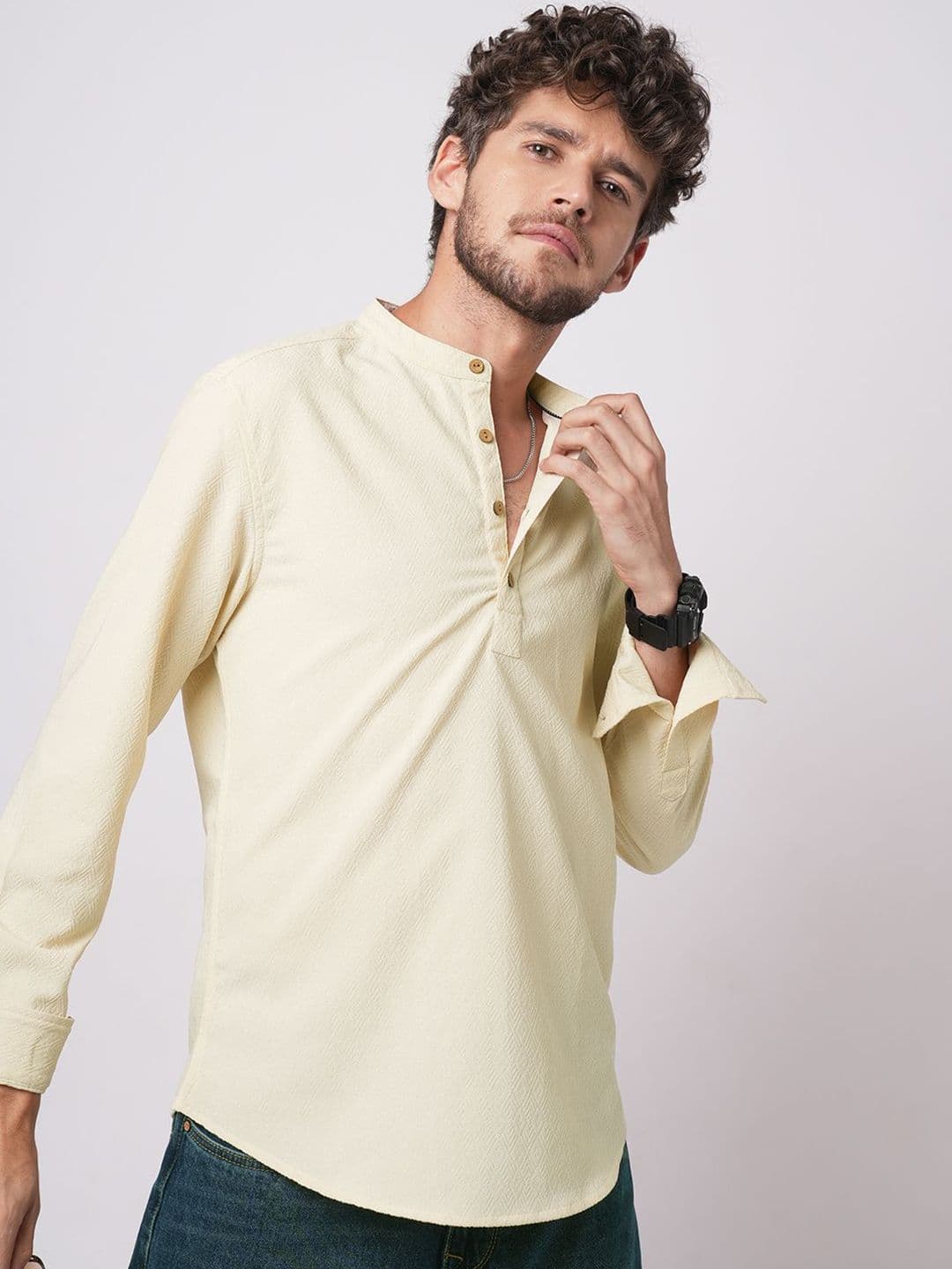 VASTRADO Men Solid Woven Design Daily Straight Short Kurta - view 1
