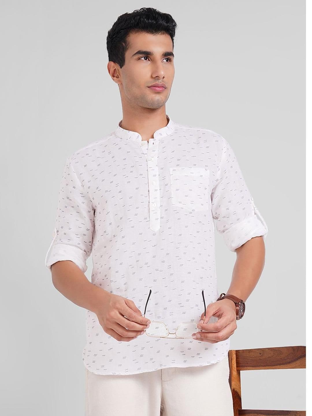 indus route by Pantaloons Mandarin Collar Pure Cotton Short Kurta - view 1