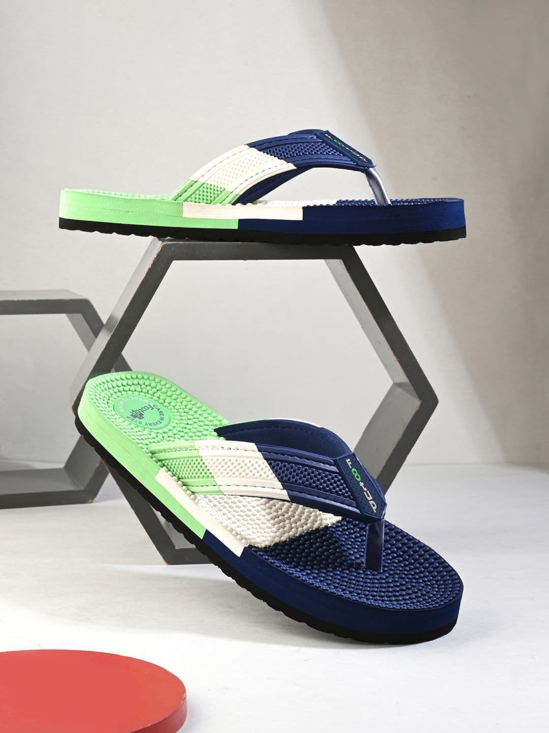 DOCTOR HEALTH SUPER SOFT Men Colourblocked Thong Flip-Flops - view 1