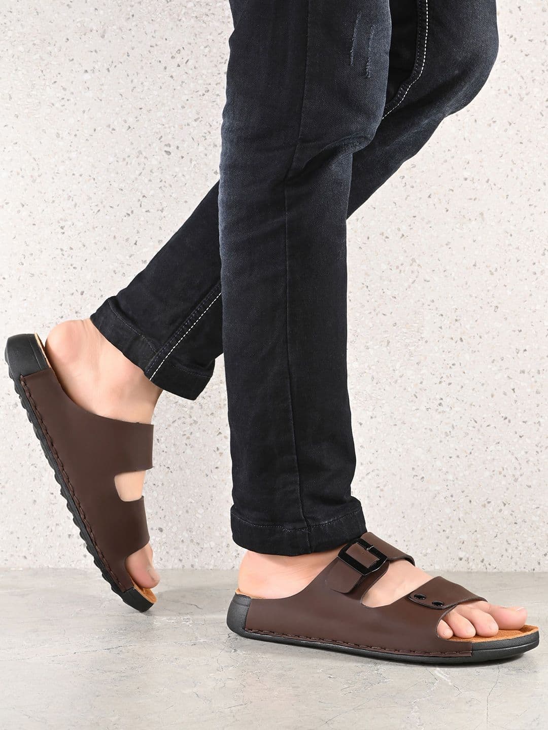 ARIVO Men Medium Cushioning Comfort Sandals With Buckle - view 1