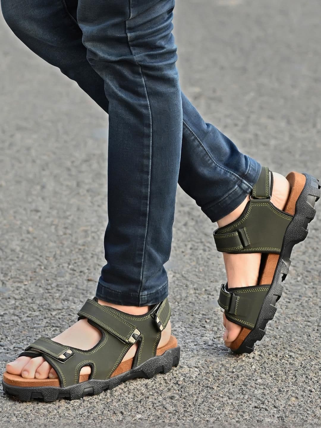 BIGGIE Men Olive Sandals - view 1