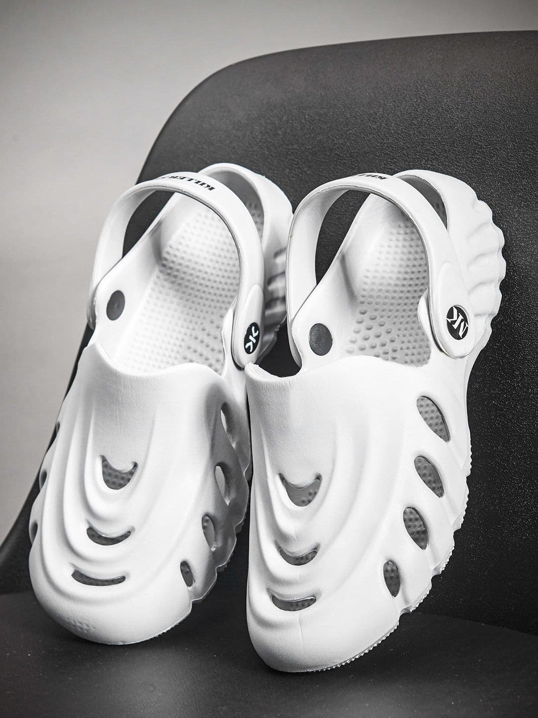 Killer Men Clogs Flip Flops - view 1