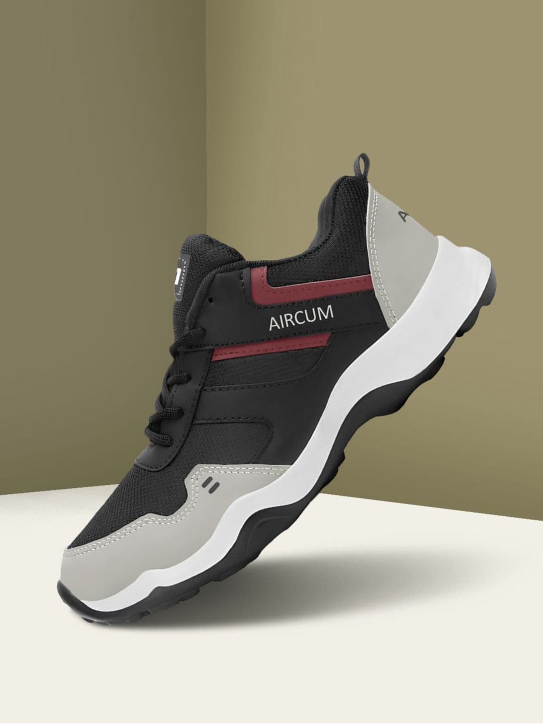 Aircum Men Mesh Walking Non-Marking Shoes - view 1