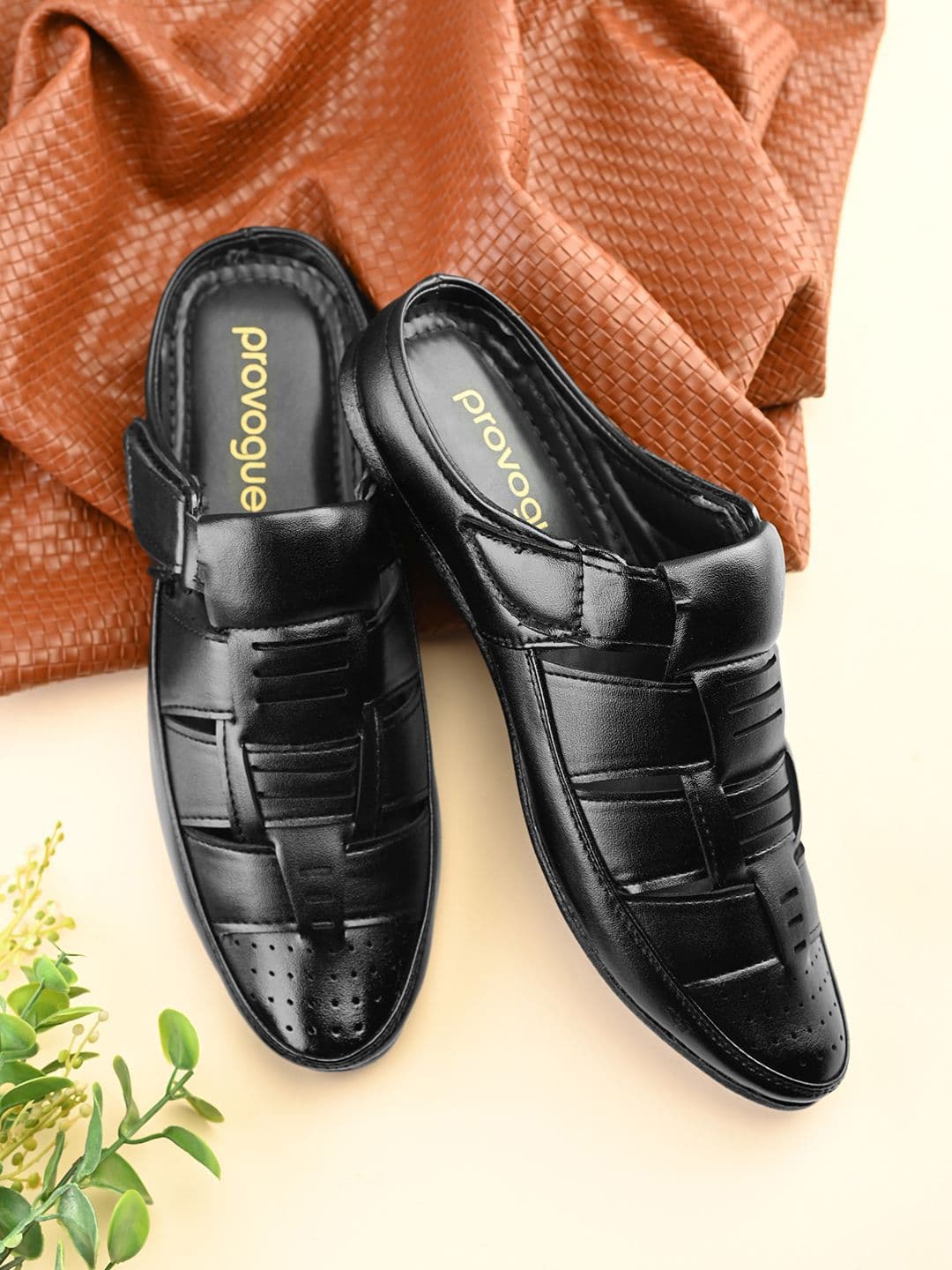 Provogue Men Solid Synthetic Comfort Regular Sandals - view 1
