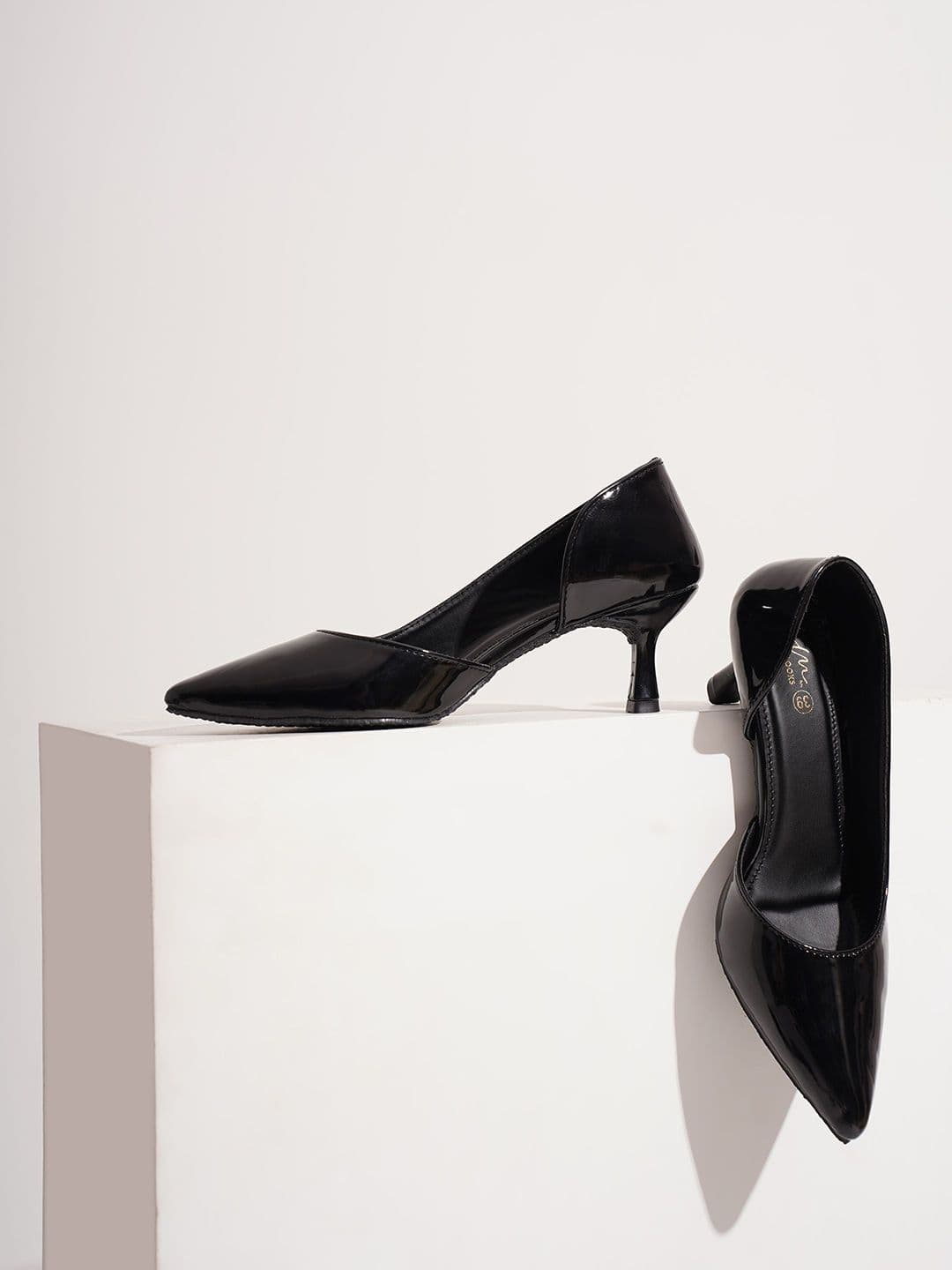 JM Looks Women's Kitten Heeled Pumps - view 1