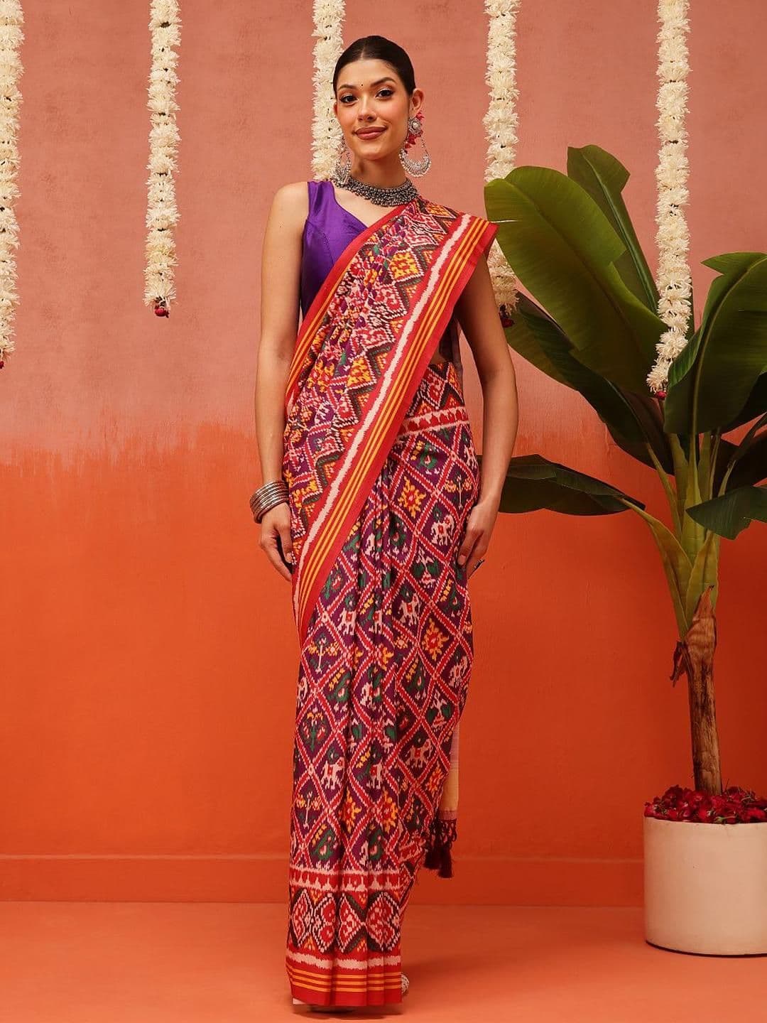 Silk Land Women Ethnic Motifs Printed Zari Patola Saree - view 1
