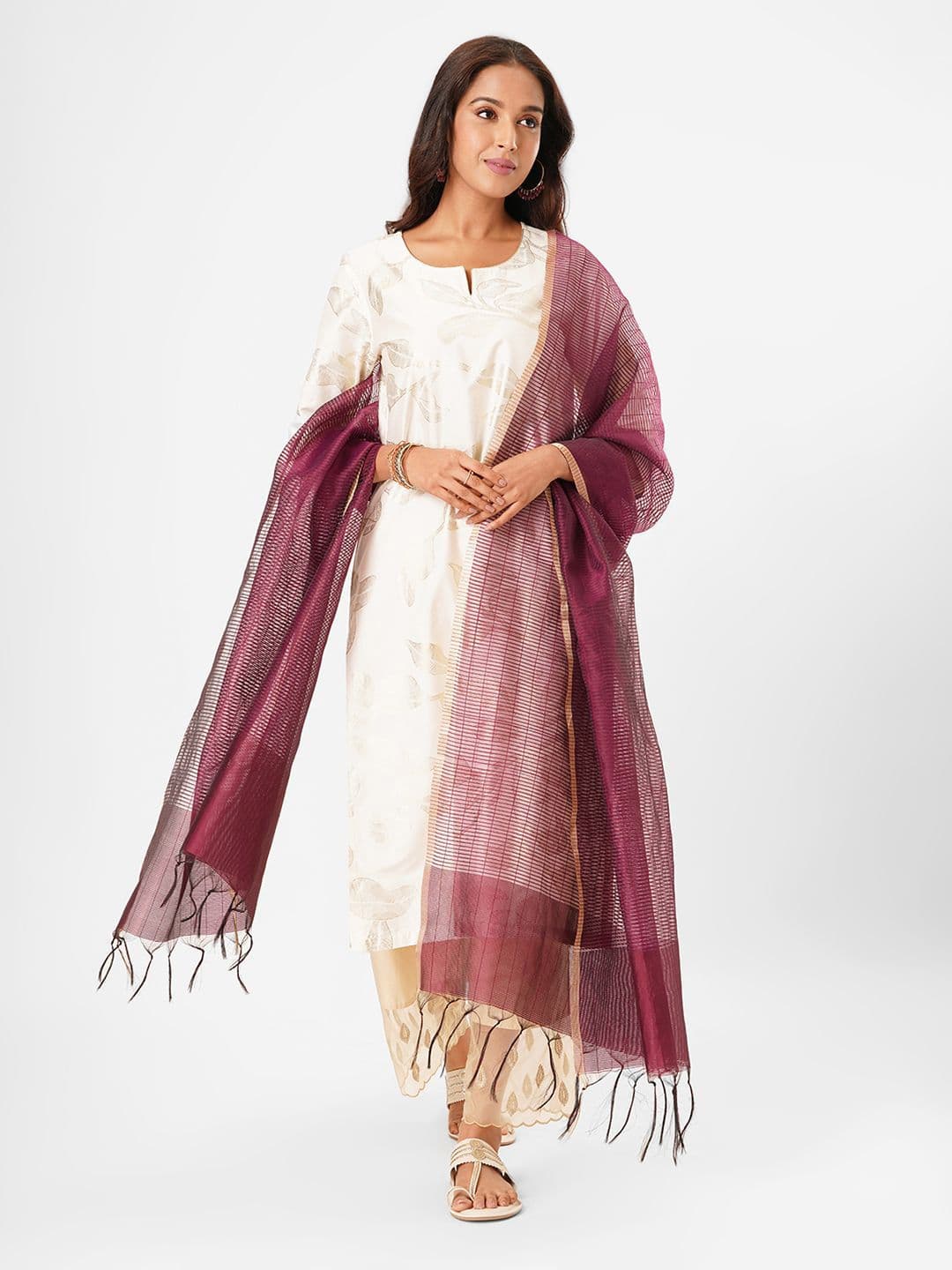 RANGMANCH BY PANTALOONS Women Geometric Woven Design Dupatta with Tasselled Border - view 1