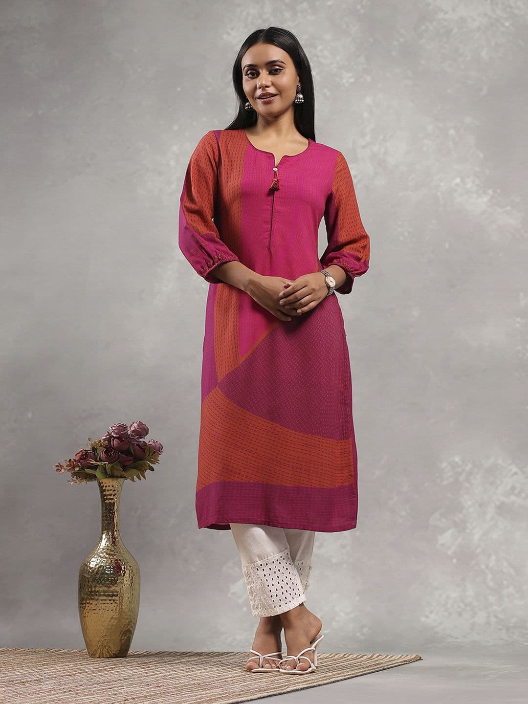 Rangriti Women Colourblocked Kurta - view 1
