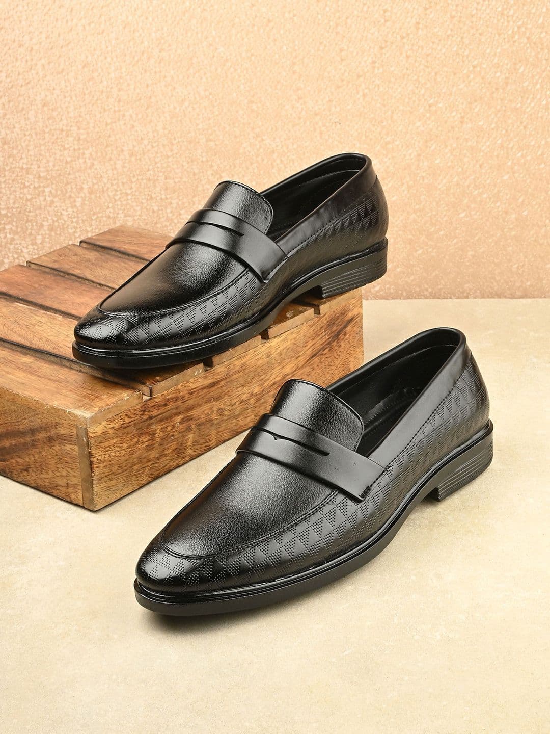 Provogue Mens Classic Casual Slip-on Shoes with Cushioned Sole - view 1