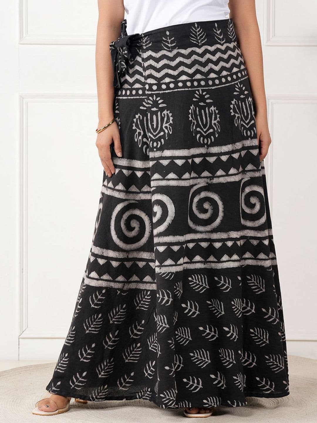 Style Shoes Women Pure Cotton Mid-Rise Tie-Ups Wrap-Around Maxi Skirt - view 1