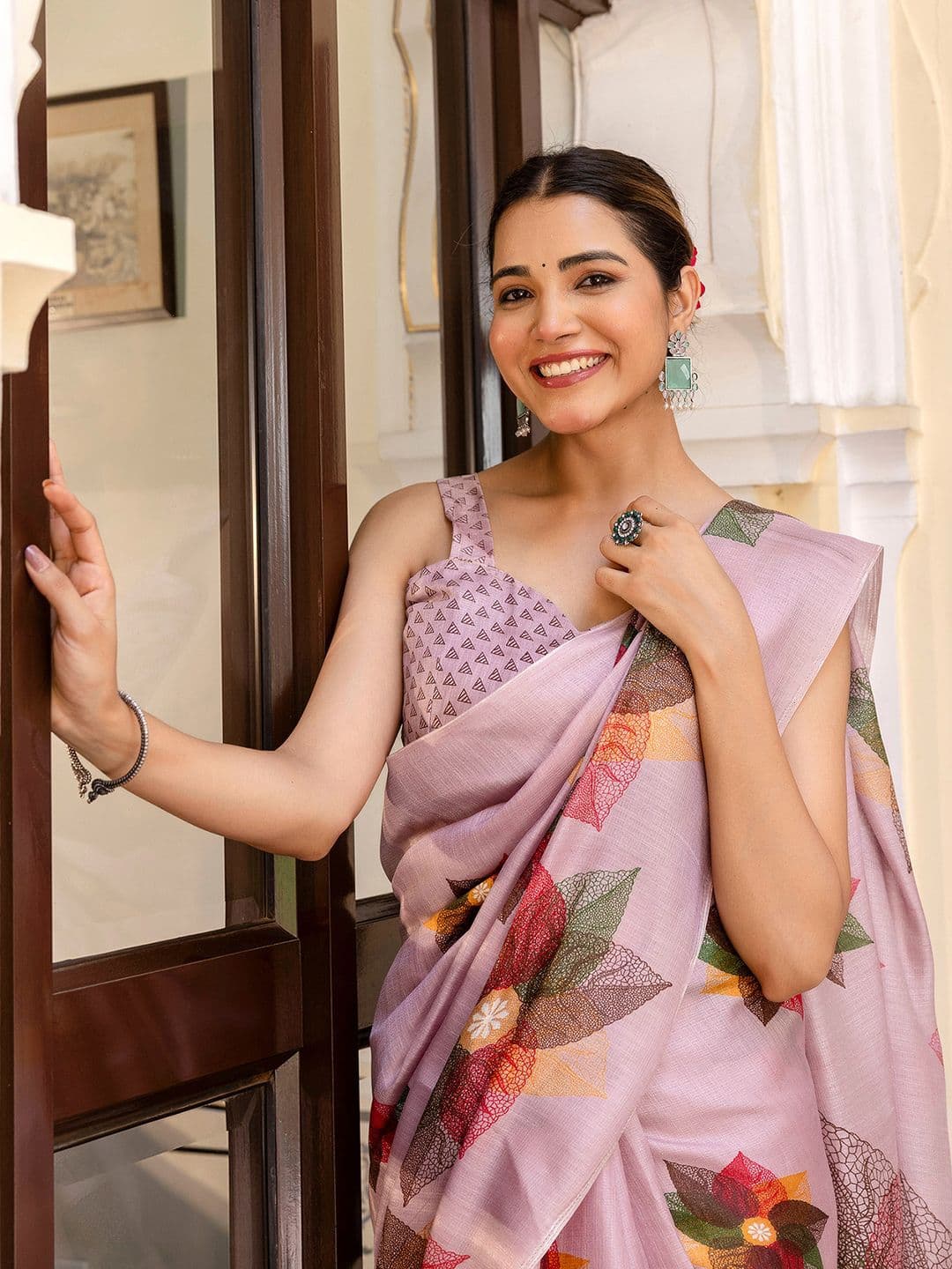 HERE&NOW Floral Printed Saree - view 1