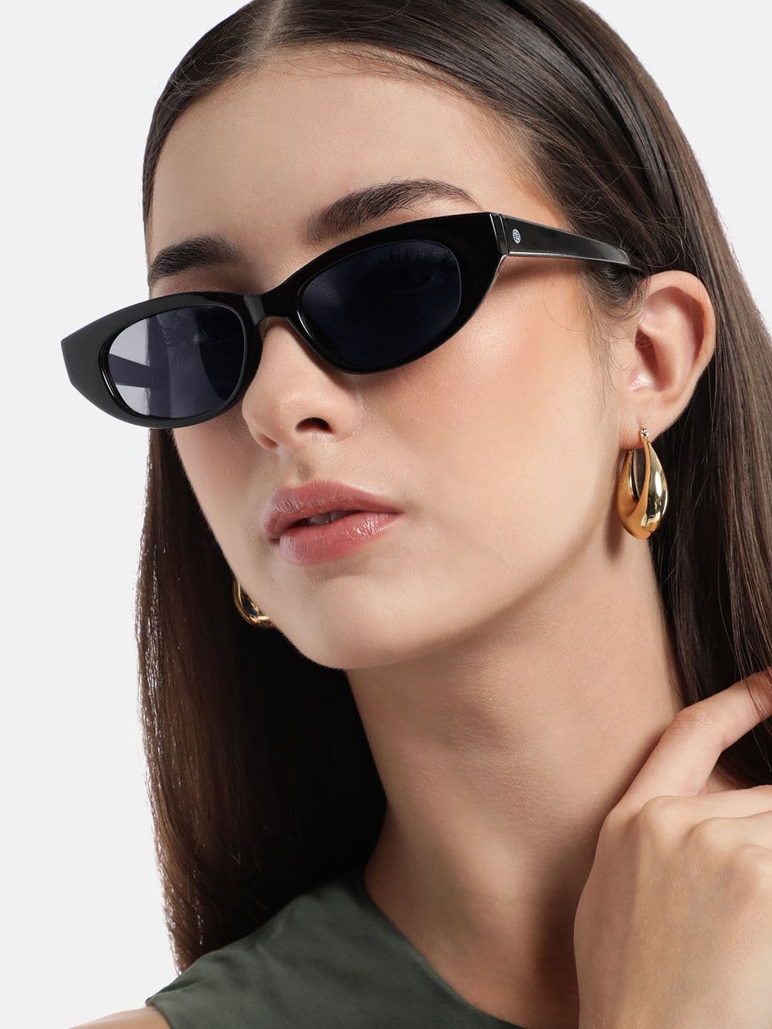 Carlton London Black Toned with Black Polarised Lens Cat Eye Sunglass - view 1