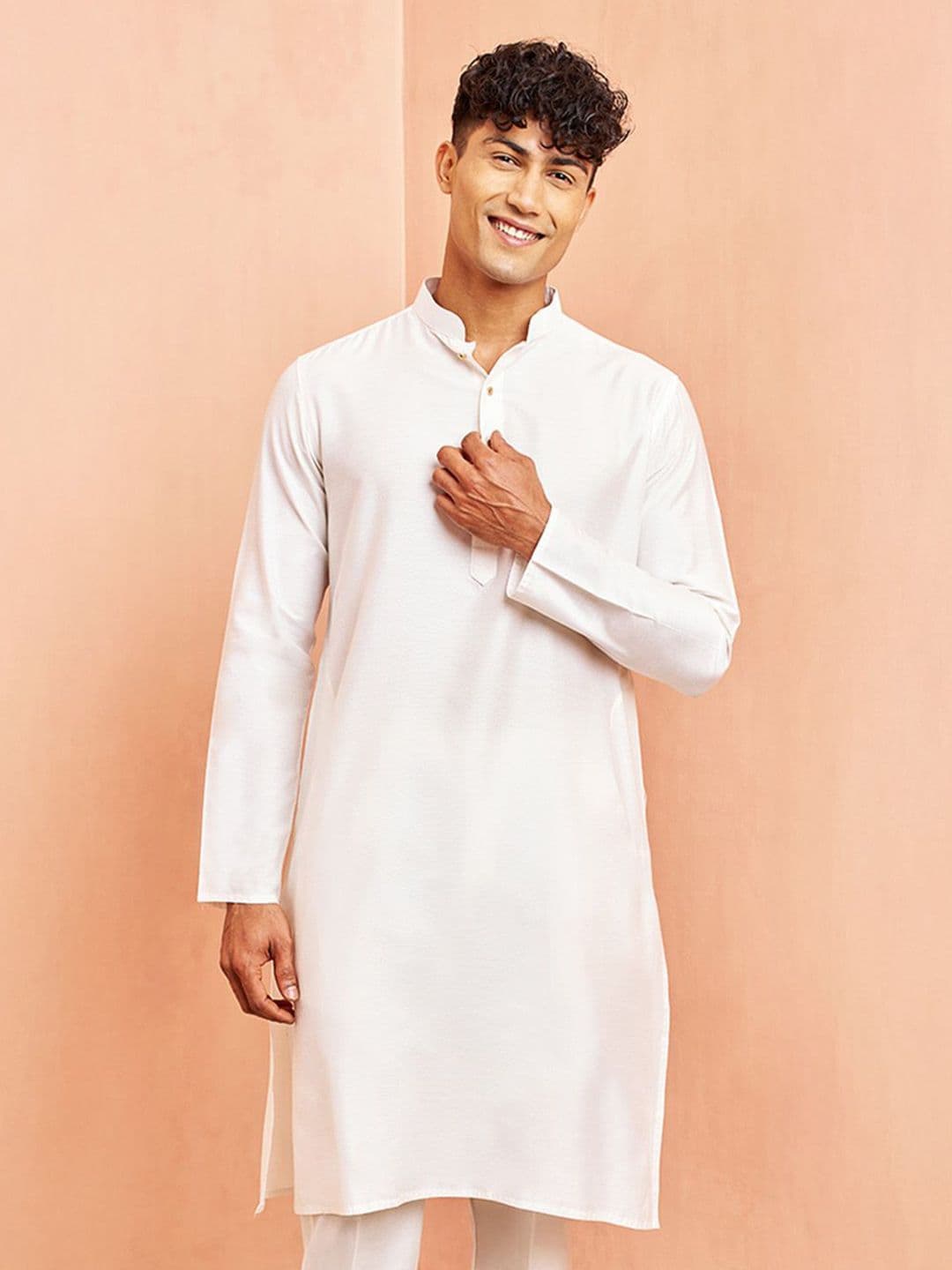 VASTRAMAY Men Solid Festive Straight Kurta - view 1