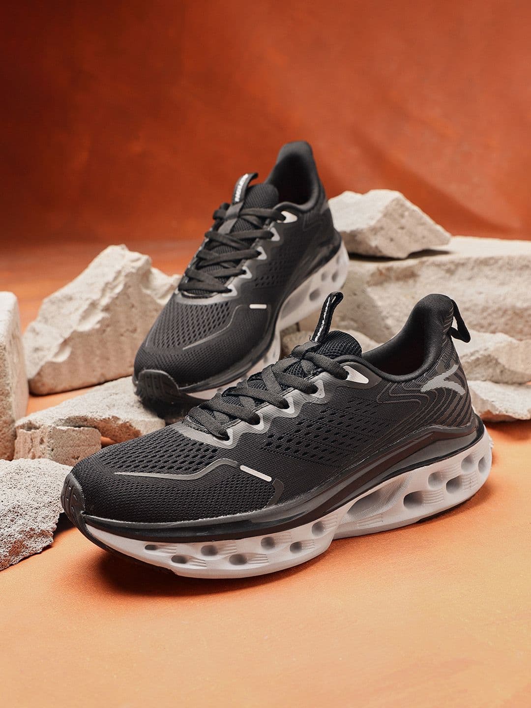 Action Men Mesh Running Non-Marking Shoes - view 1