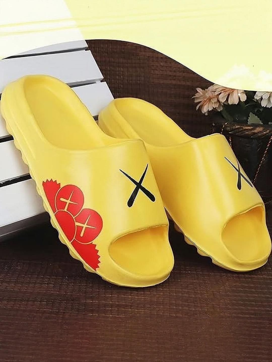 SUNINOW Men Yellow Black & Red Printed EVA Slip-On Flip Flops - view 1