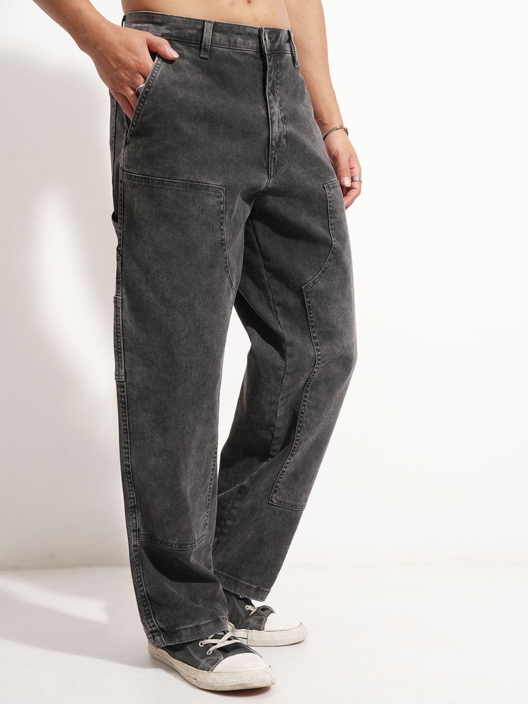HIGHLANDER Men Loose Fit Mid-Rise Stretchable Jeans - view 1