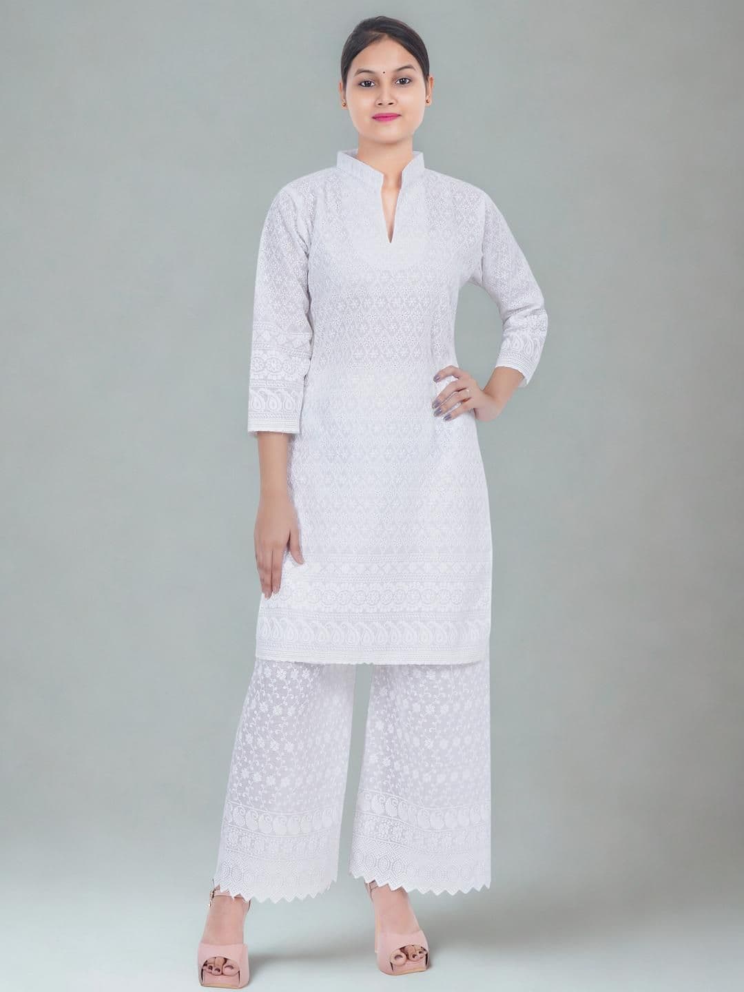 Mytrendzs Women White Embroidered Thread Work Mandarin Collar Kurta - view 1