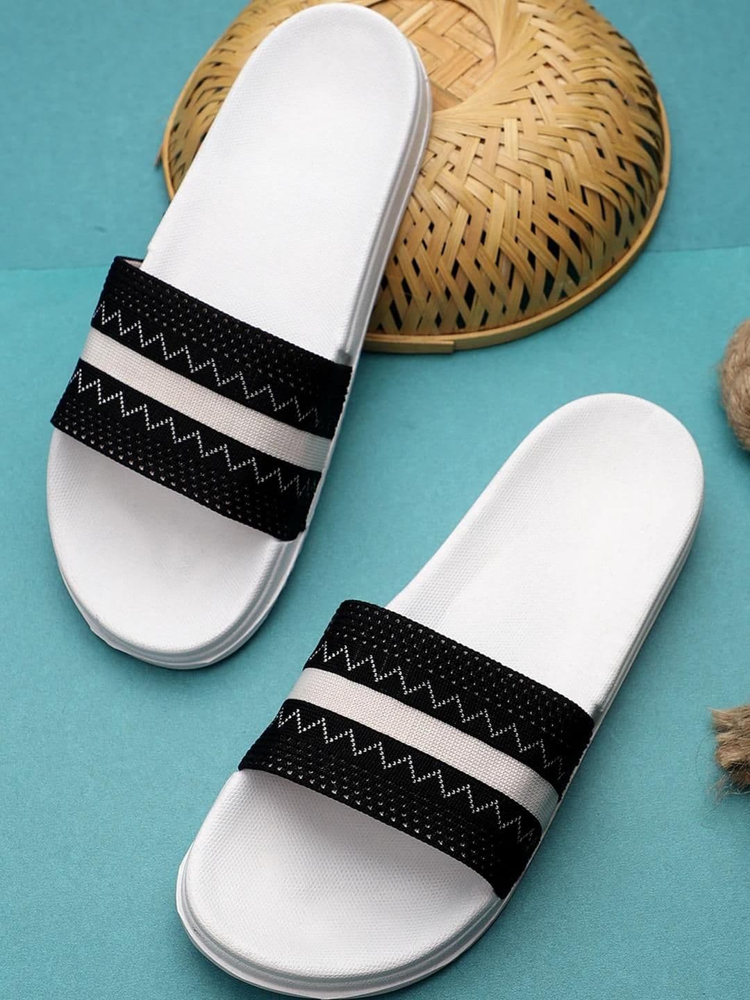 Pampy Angel Men White Flip Flops - view 1