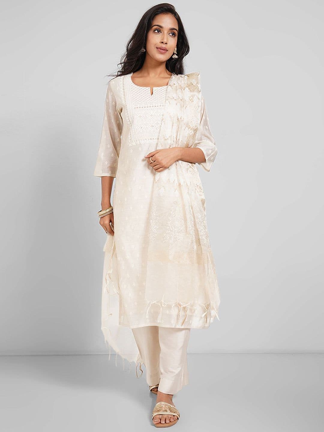 RANGMANCH BY PANTALOONS Women Ethnic Motifs Embroidered Kurta with Trousers & Dupatta - view 1