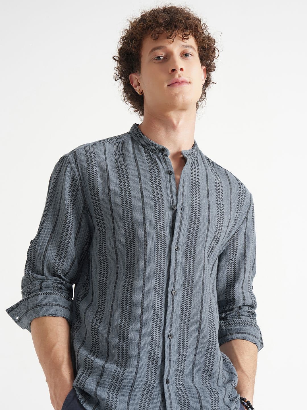 HIGHLANDER Men Vertical Striped Mandarin Collar Casual Shirt - view 1