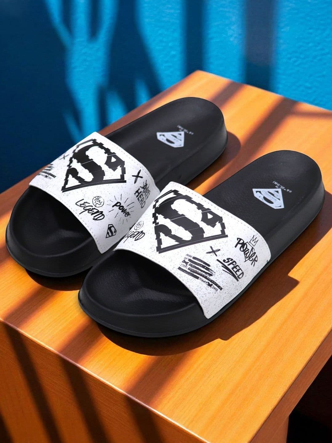 Svaar Men Printed Casual Sliders - view 1
