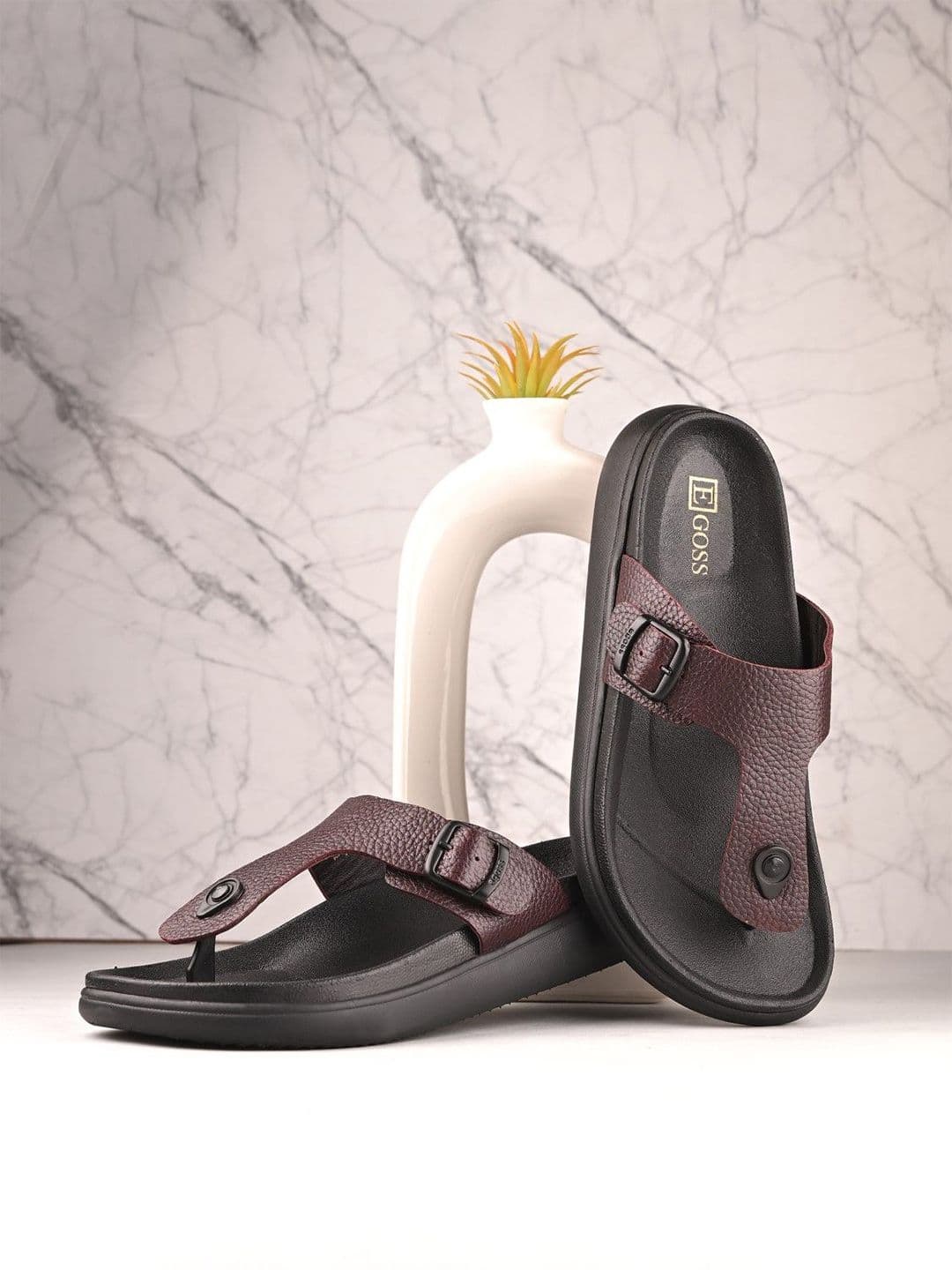 Egoss Aspeerio Men Leather Comfort Sandals - view 1