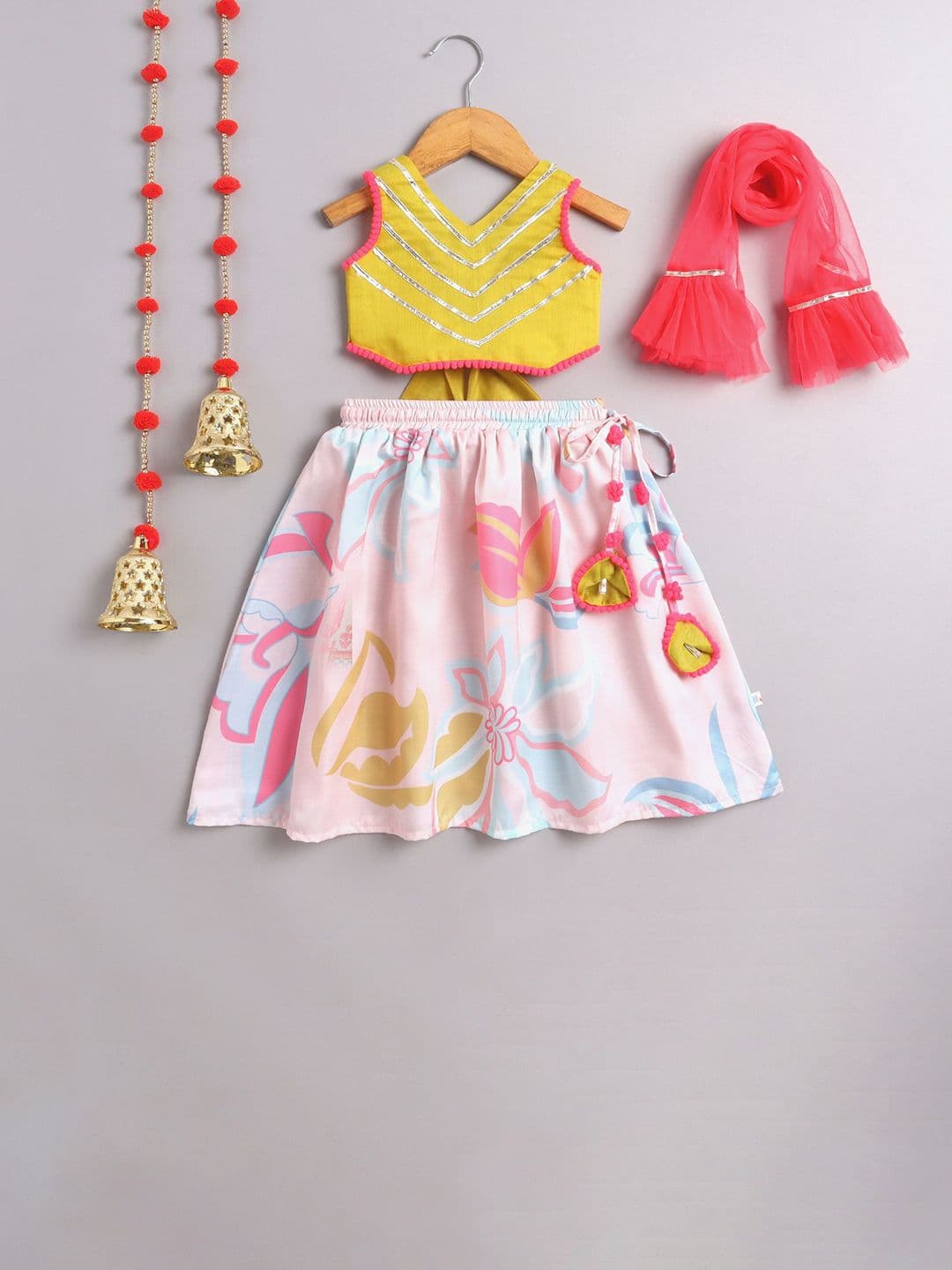 MANY FROCKS & Girls Embroidered Gotta Patti Ready to Wear Lehenga Blouse With Dupatta - view 1