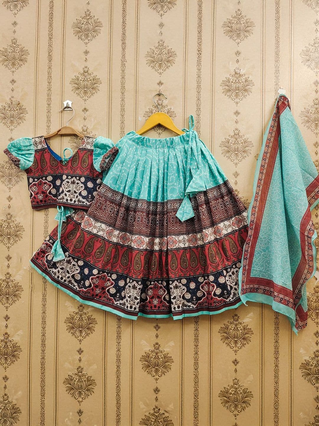 BAESD Girls Ethnic Motifs Printed Mukaish Ready To Wear Lehenga & Blouse With Dupatta - view 1