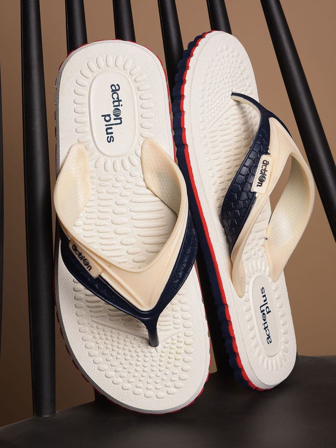 Action EVA Flotter Men Self Design Thongs Flip Flops - view 1