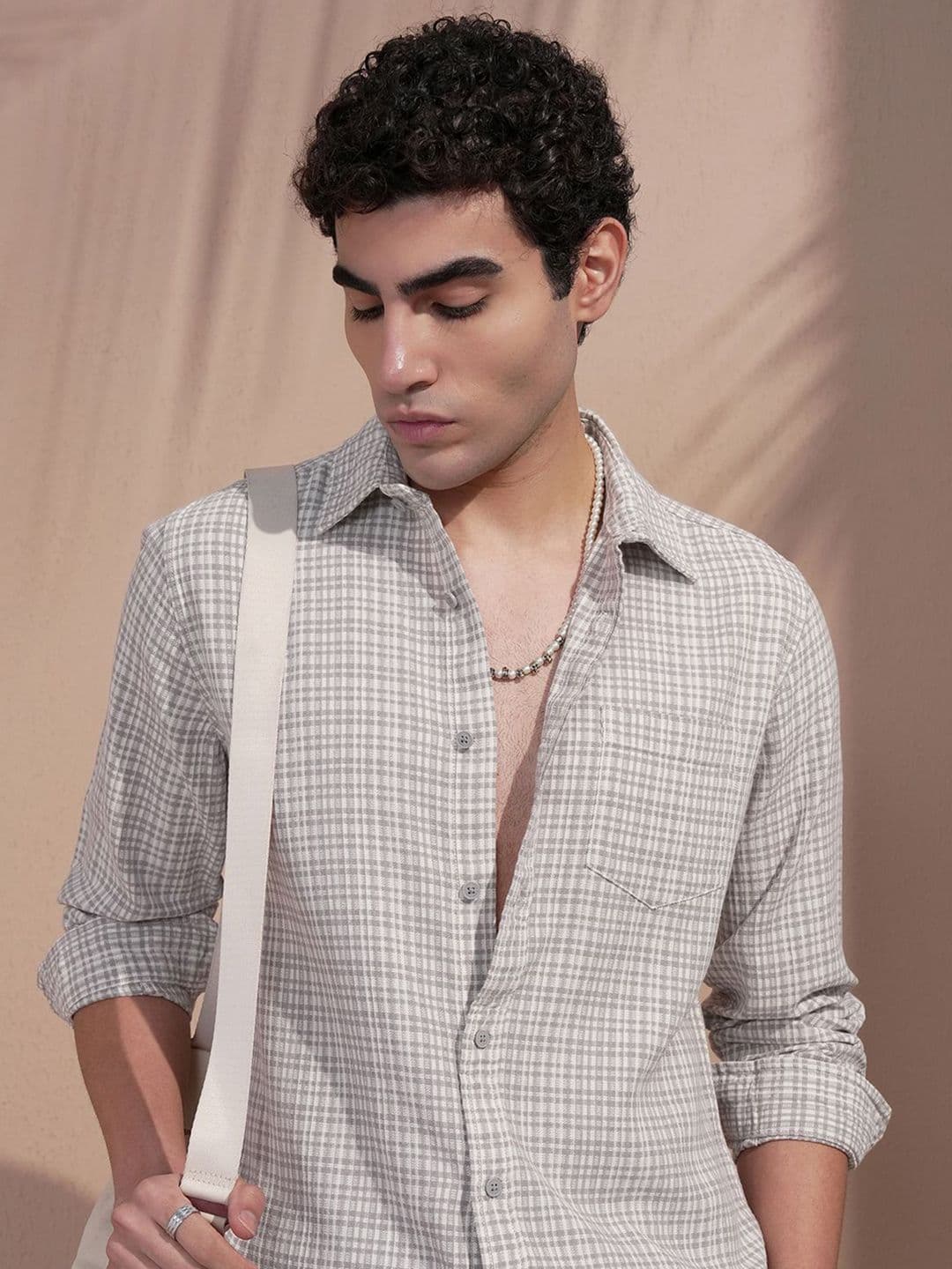 HIGHLANDER Slim Fit Checked Cutaway Collar Cotton Casual Shirt - view 1