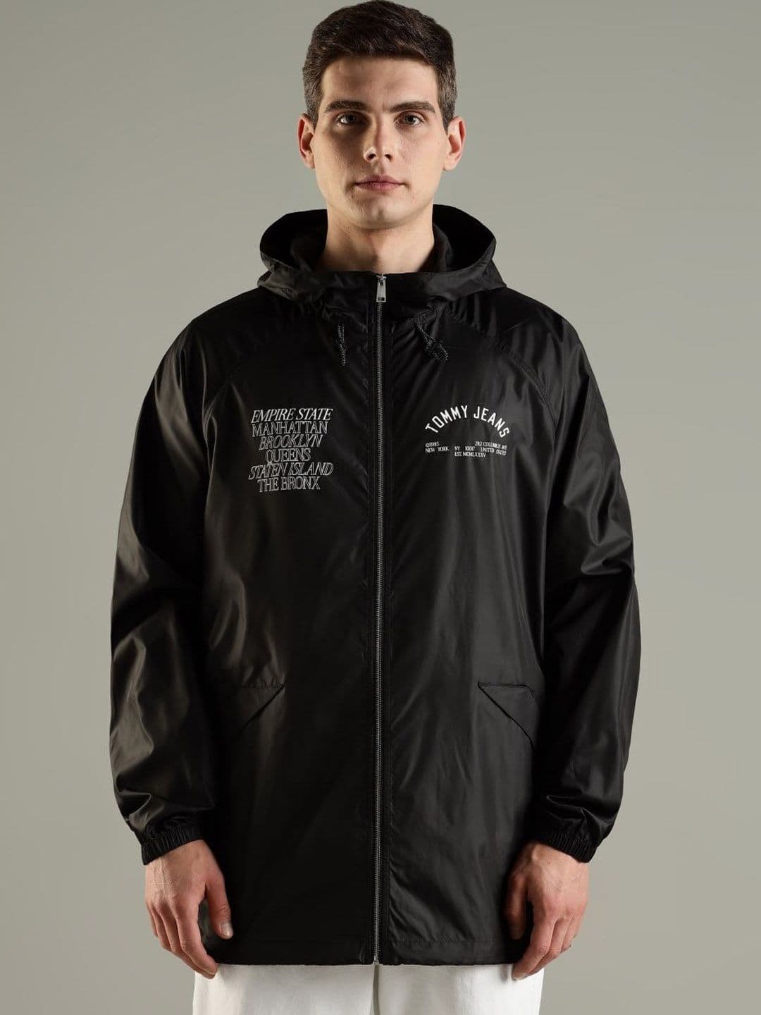 Tommy Hilfiger Typography Printed Hooded Relaxed Fit Cotton Sporty Jacket - view 1