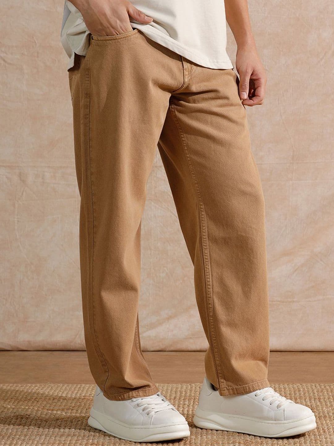 WROGN Men Comfort Wide Leg Mid-Rise Jeans - view 1