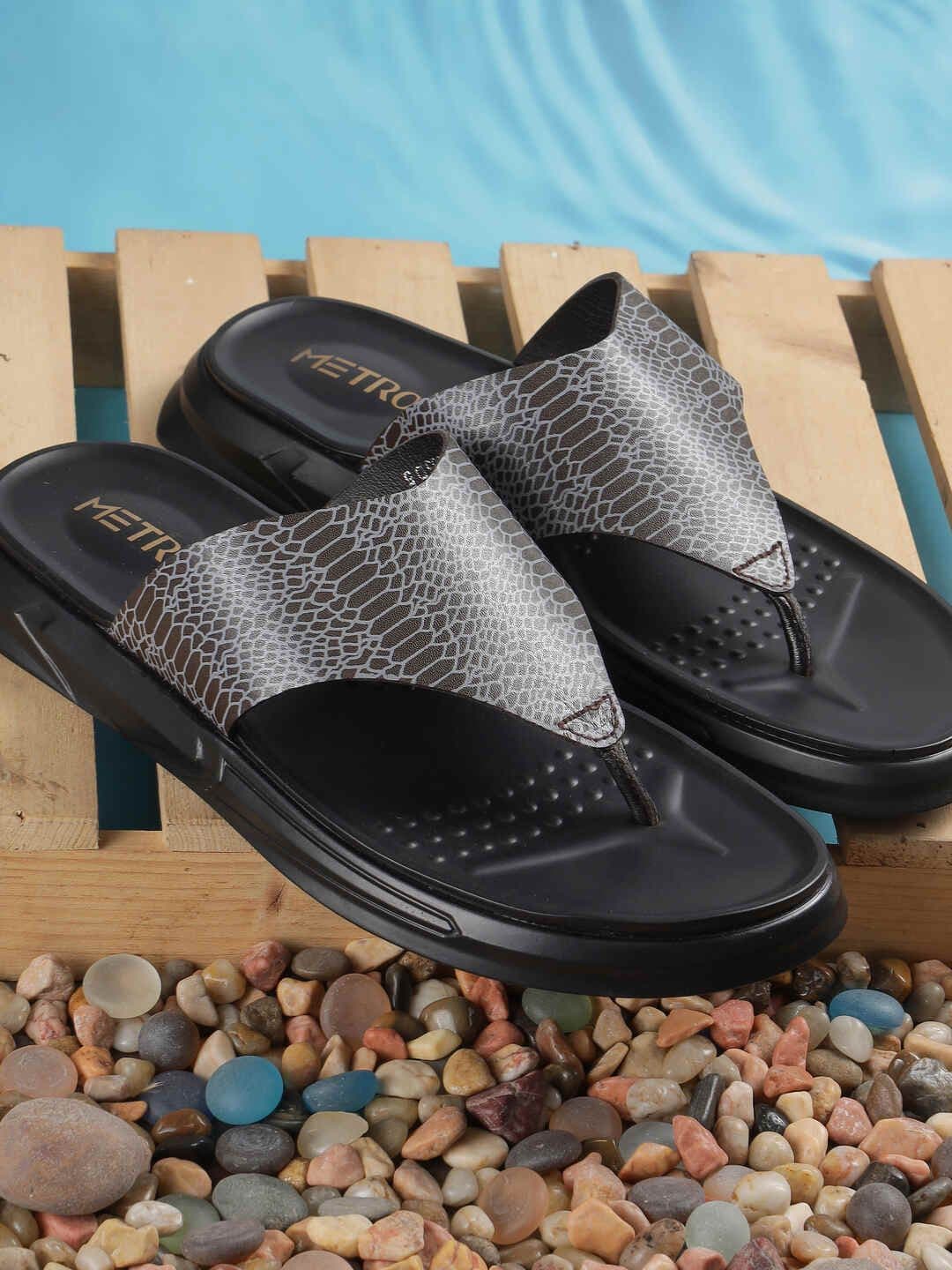 Metro Men Leather Comfort Sandals - view 1