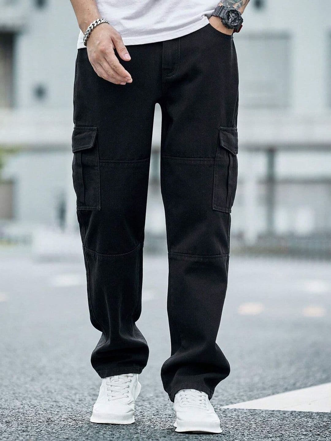 Mast & Harbour Men Smart Regular Fit Mid-Rise Jeans With Flap Pockets - view 1