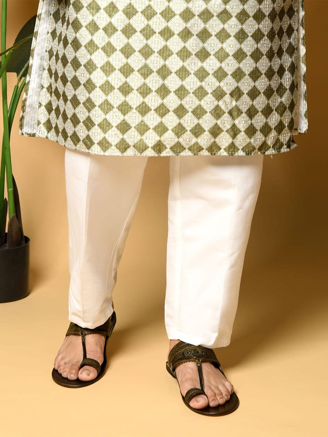 STEPHORN Men Leather Kolhapuri Sandals - view 1