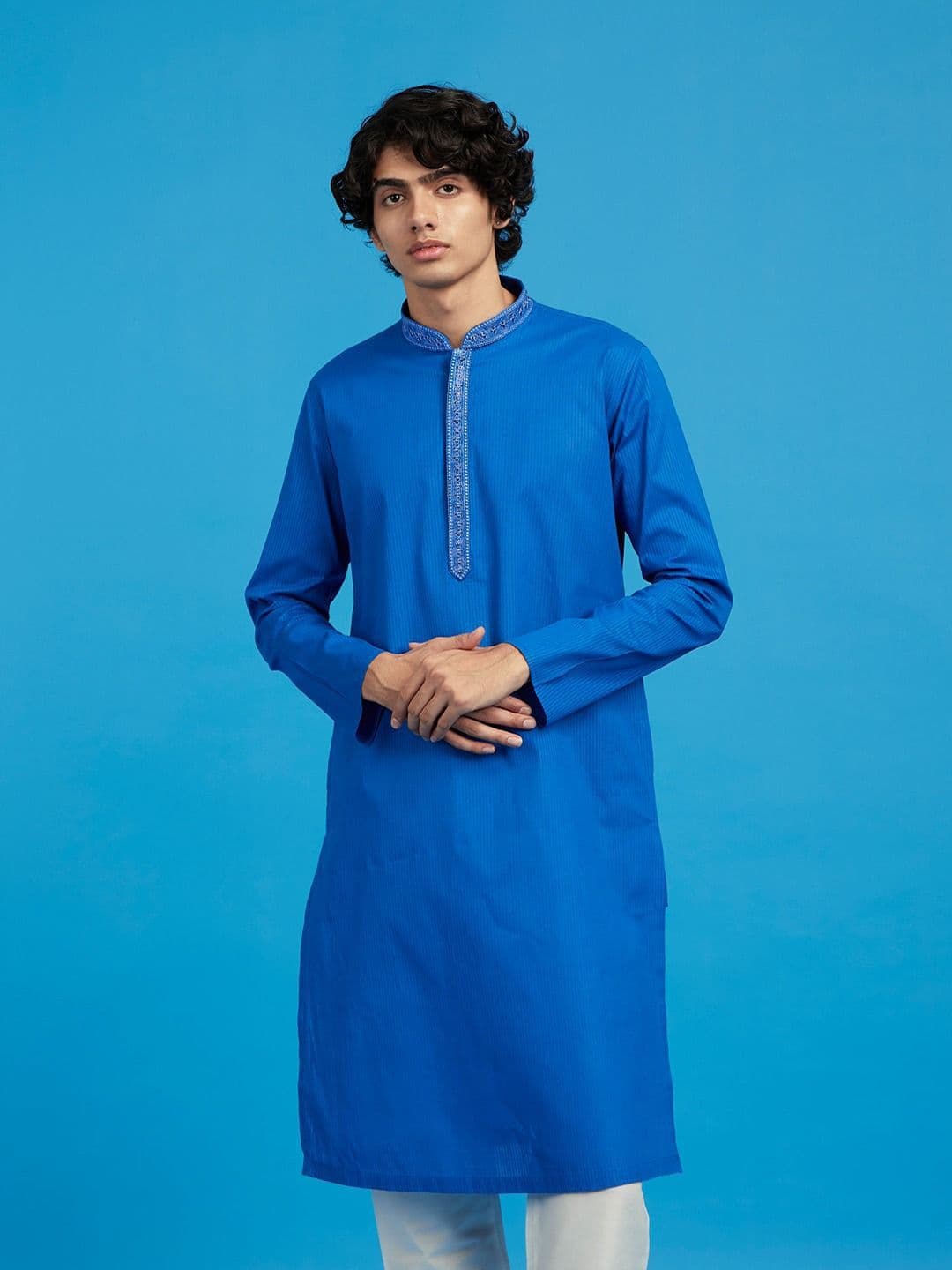 Diwas by Manyavar Striped Mandarin Collar Thread Work Pure Cotton Straight Kurta - view 1