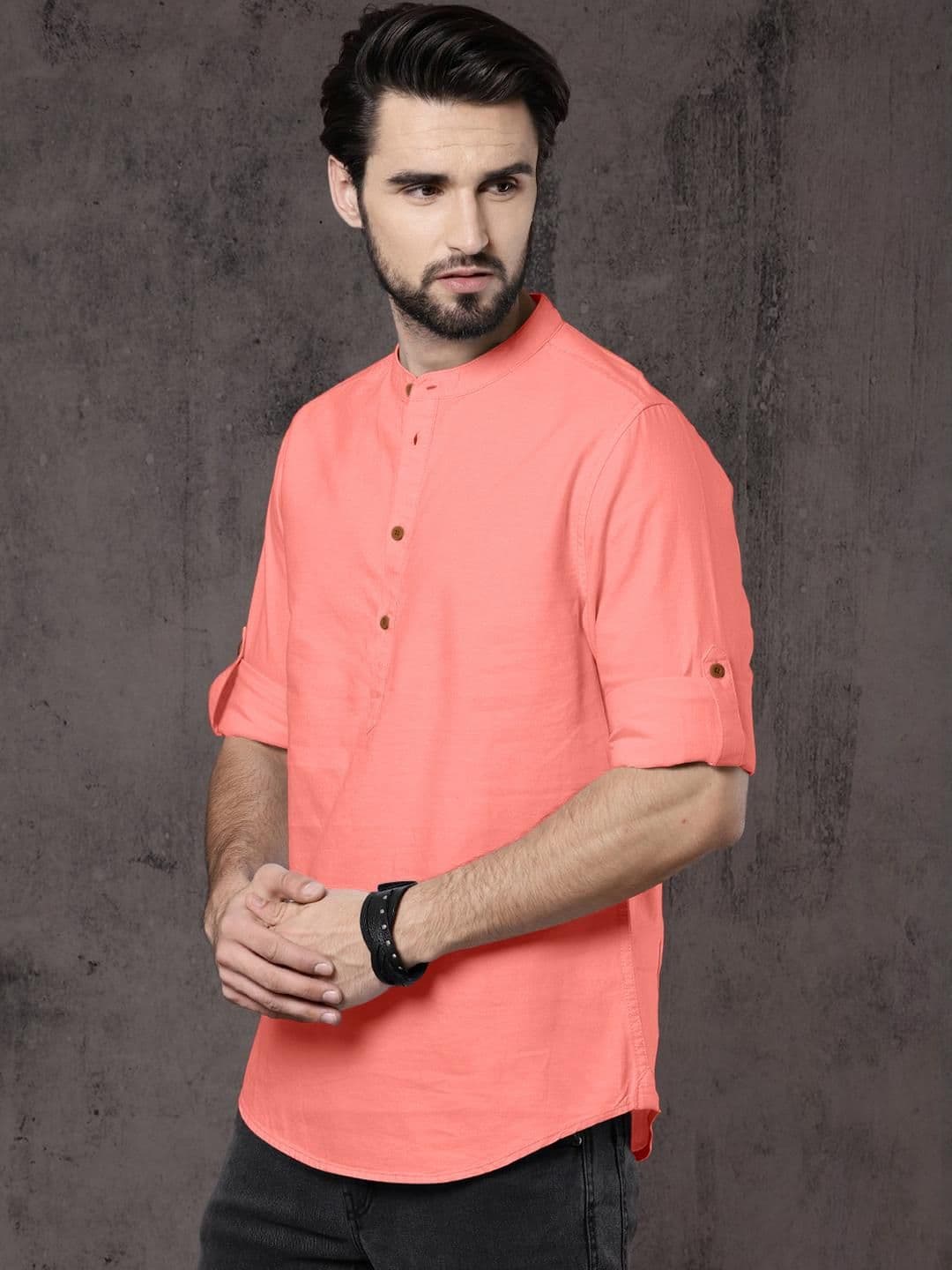 Fifth U Men Mandarin Collar Short Kurta - view 1