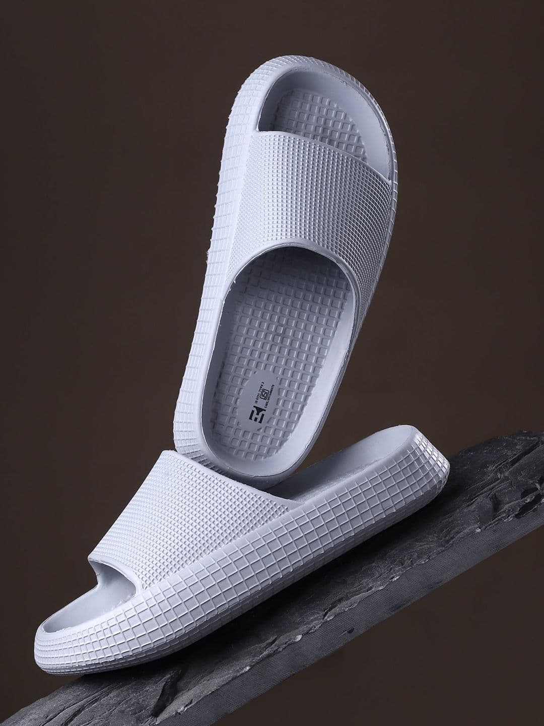 Hygear Radar Men Textured Sliders - view 1