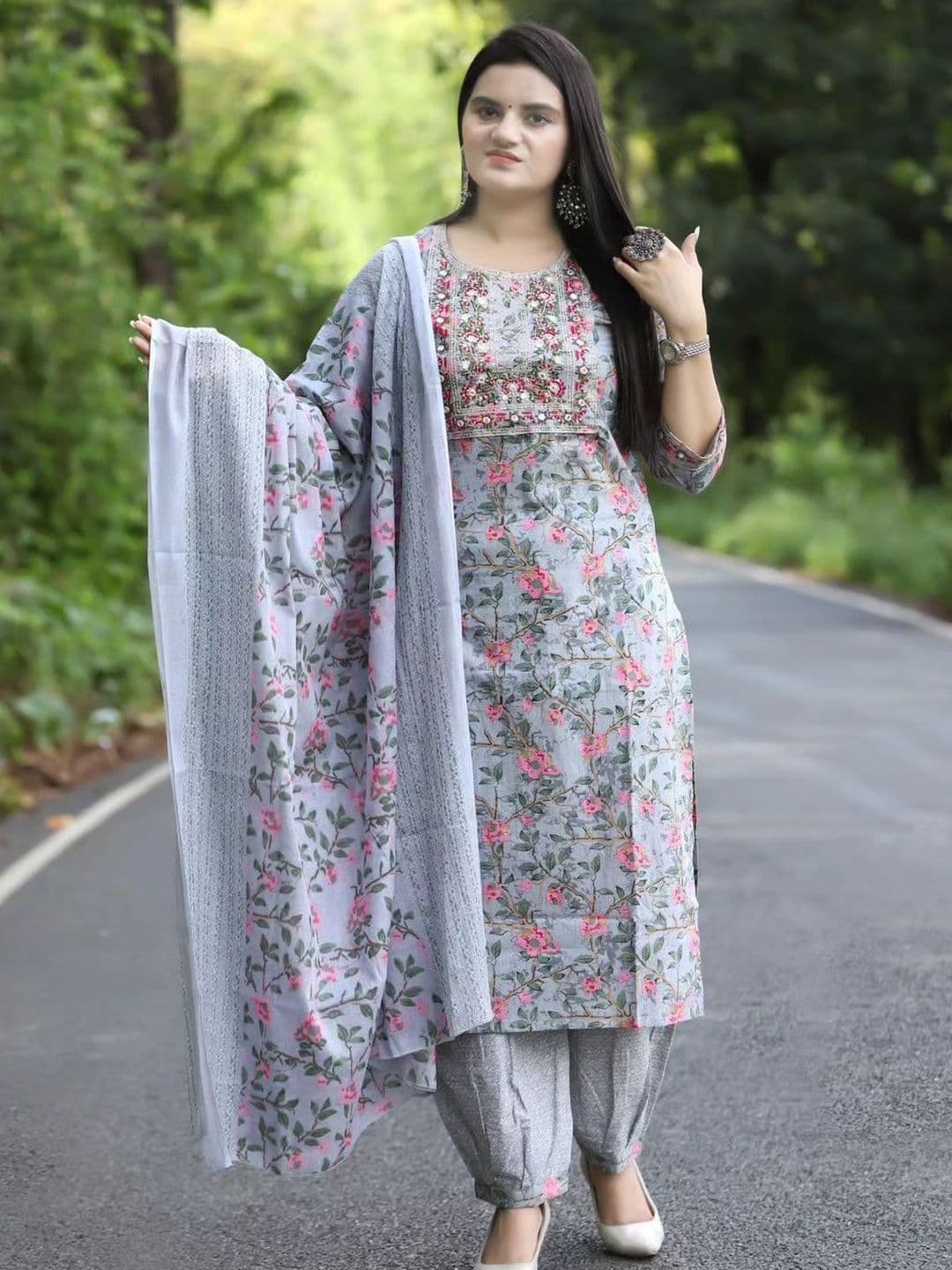 YUSRA Women Floral Printed Kurta with Salwar & Dupatta - view 1