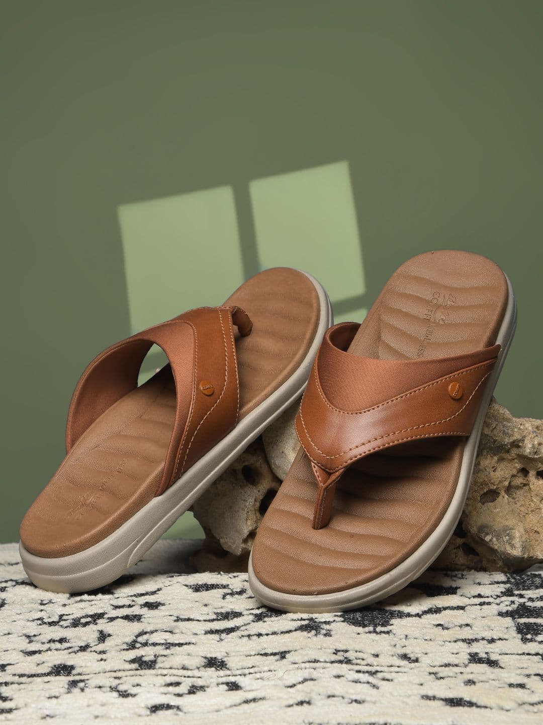 Bata comfit Men Thong Flip-Flops - view 1