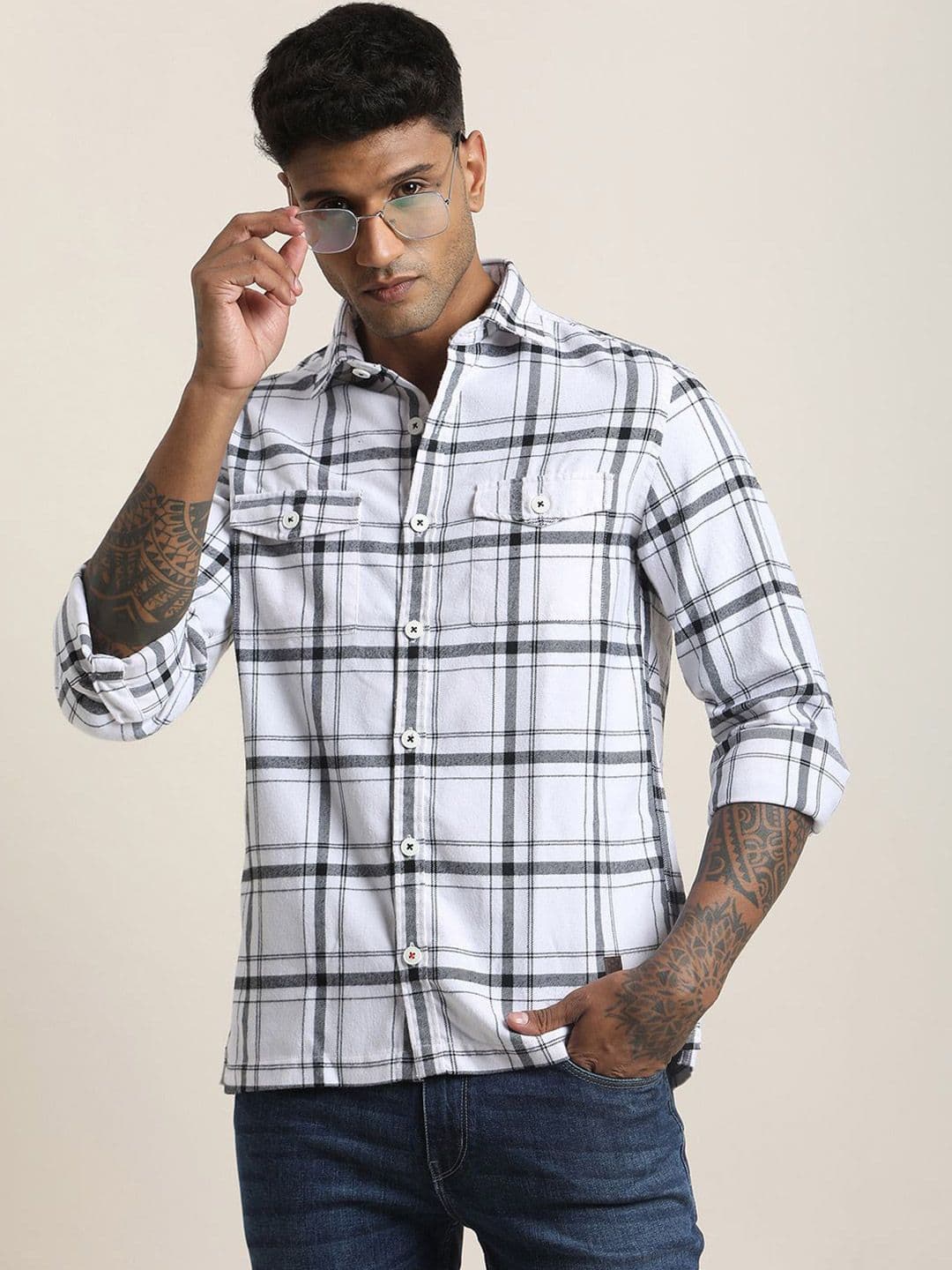 Turtle Men Relaxed Oversized Fit Tartan Checked Spread Collar Casual Shirt - view 1