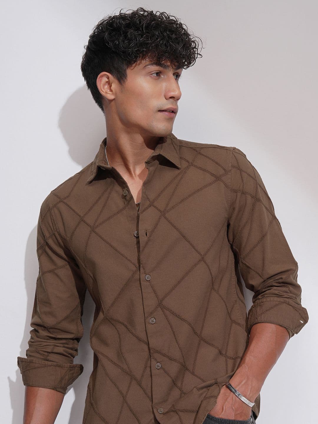 HIGHLANDER Cutaway Collar Slim Fit Cotton Shirt - view 1
